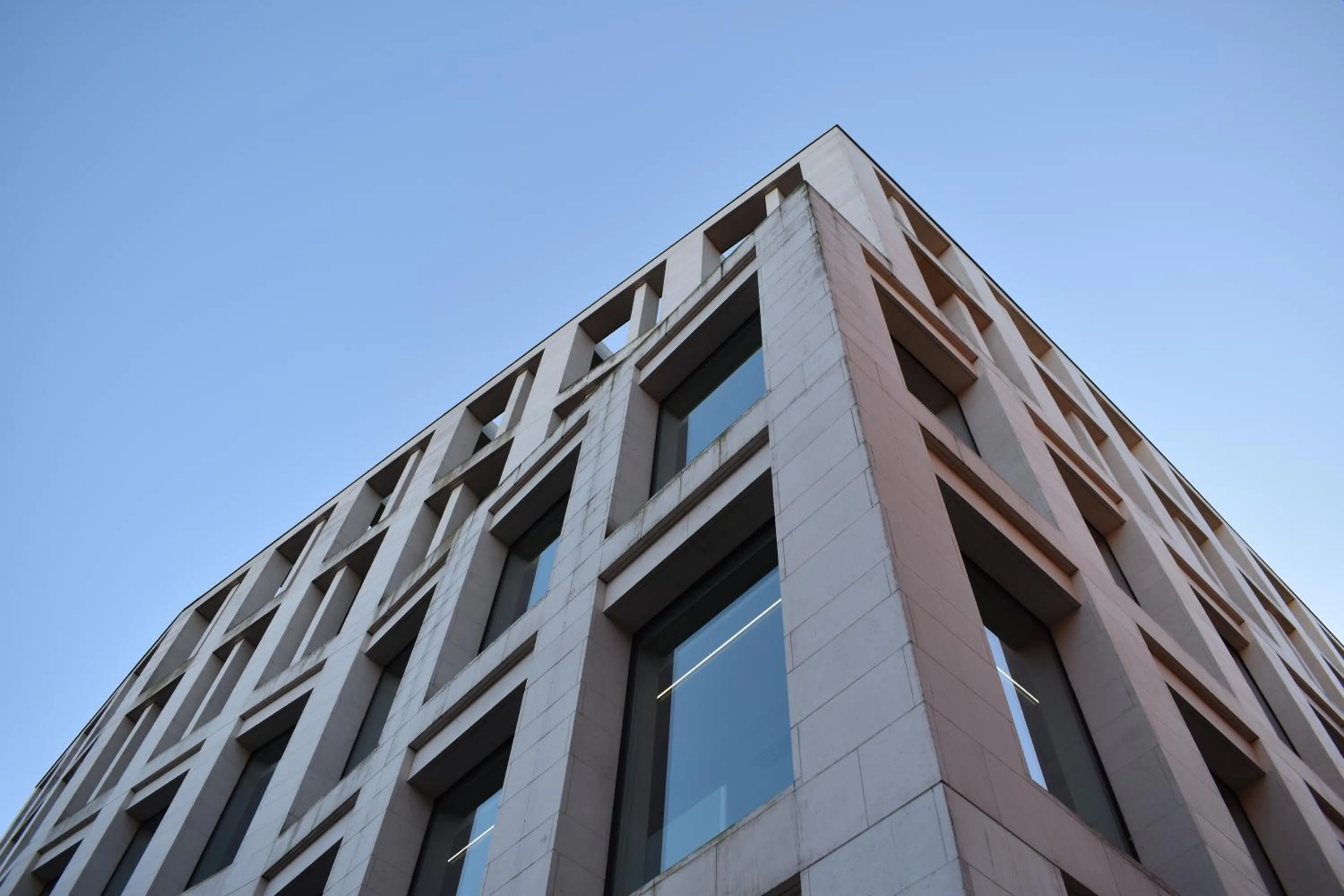 Facade/entrance in StayLux Waterloo