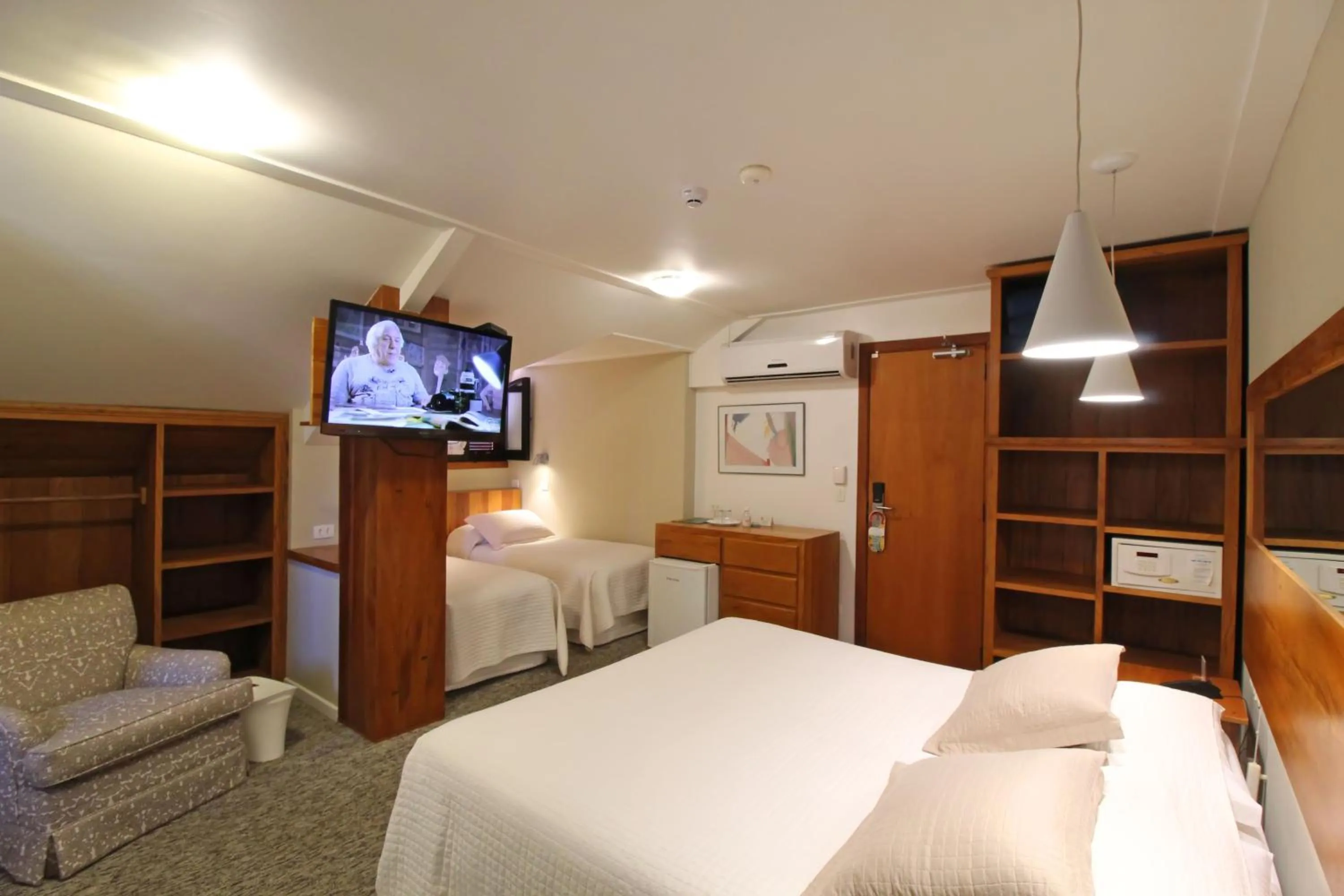 TV and multimedia, Bed in Pousada Villa Capivary Campos do Jordão