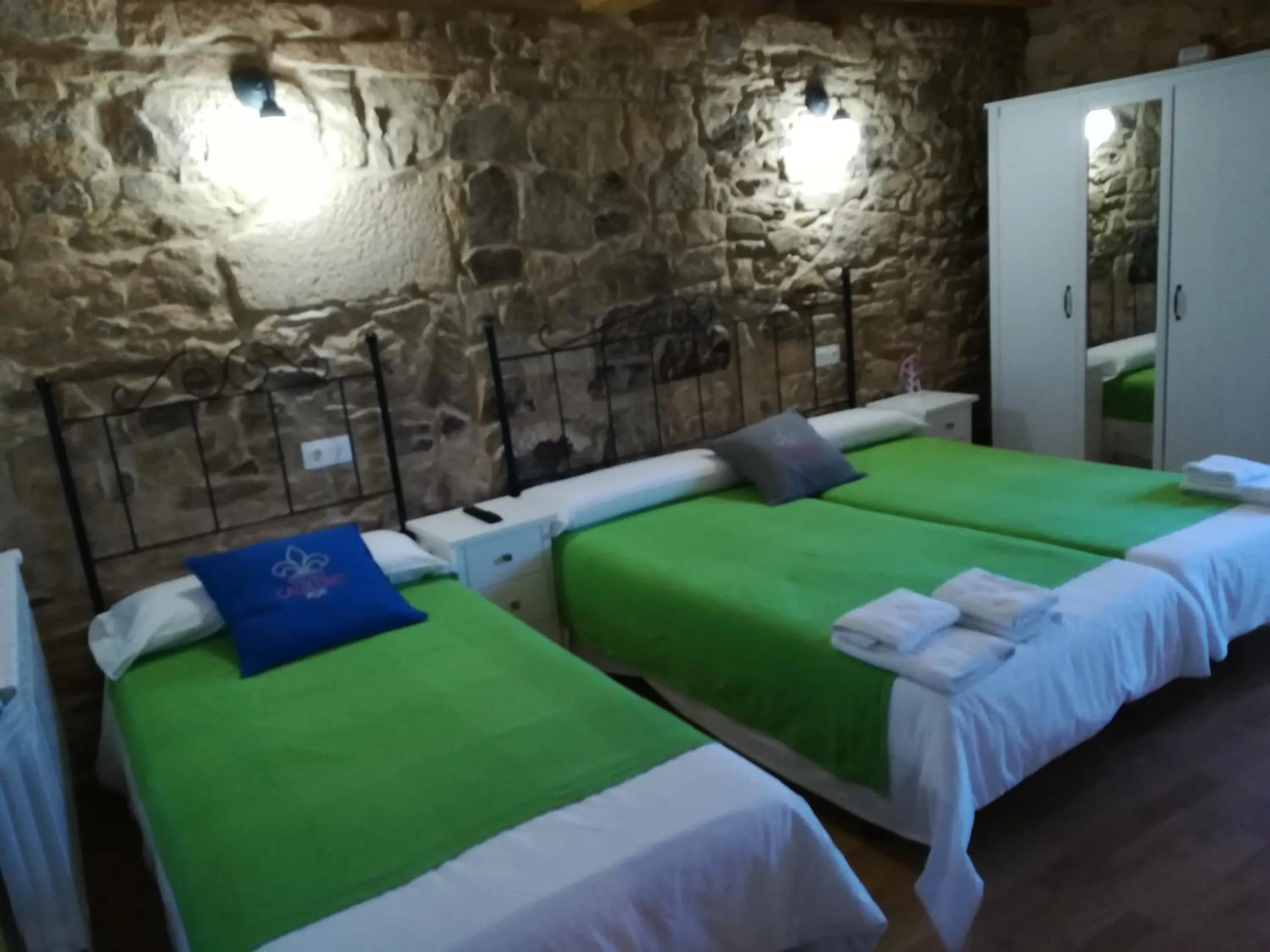 Triple Room with Private Bathroom in Hosteria Calixtino