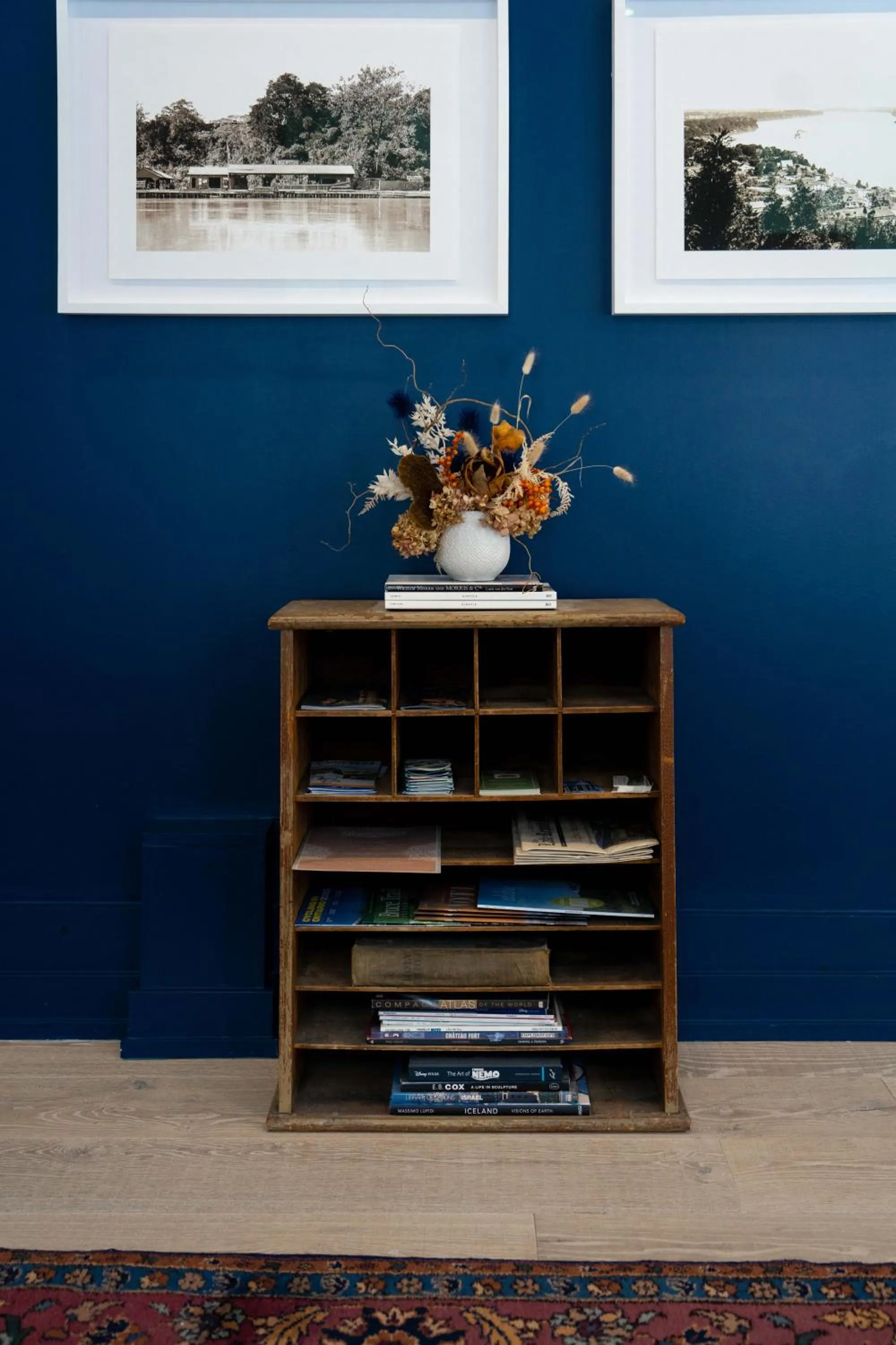 Lobby or reception in South Landing Inn