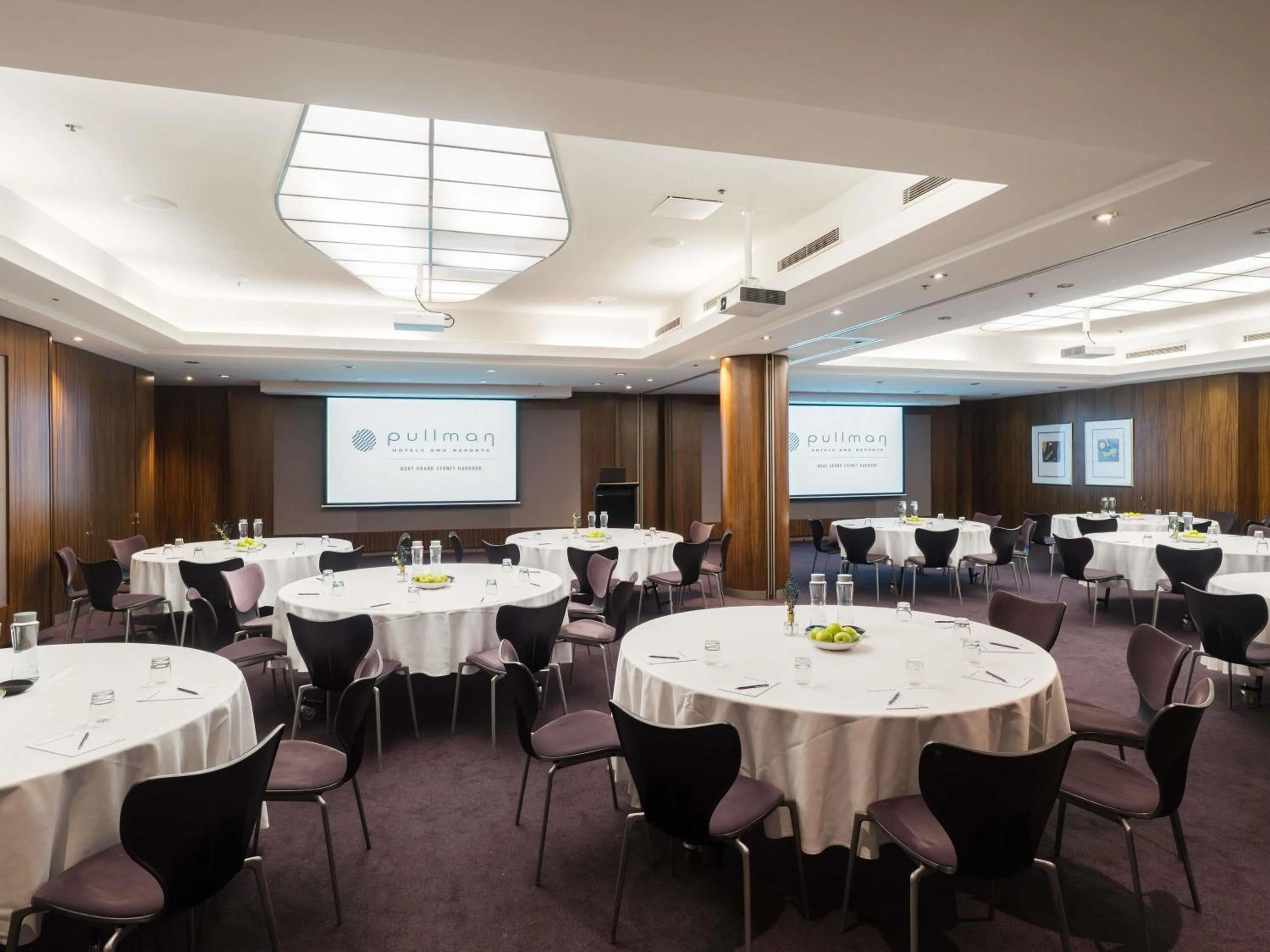 Meeting/conference room in Pullman Quay Grand Sydney Harbour