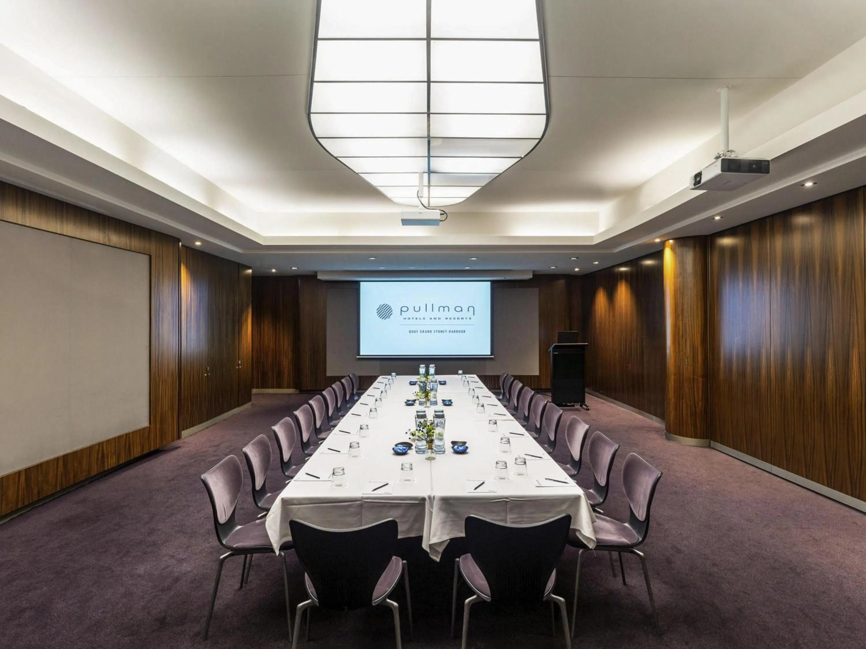 Meeting/conference room in Pullman Quay Grand Sydney Harbour