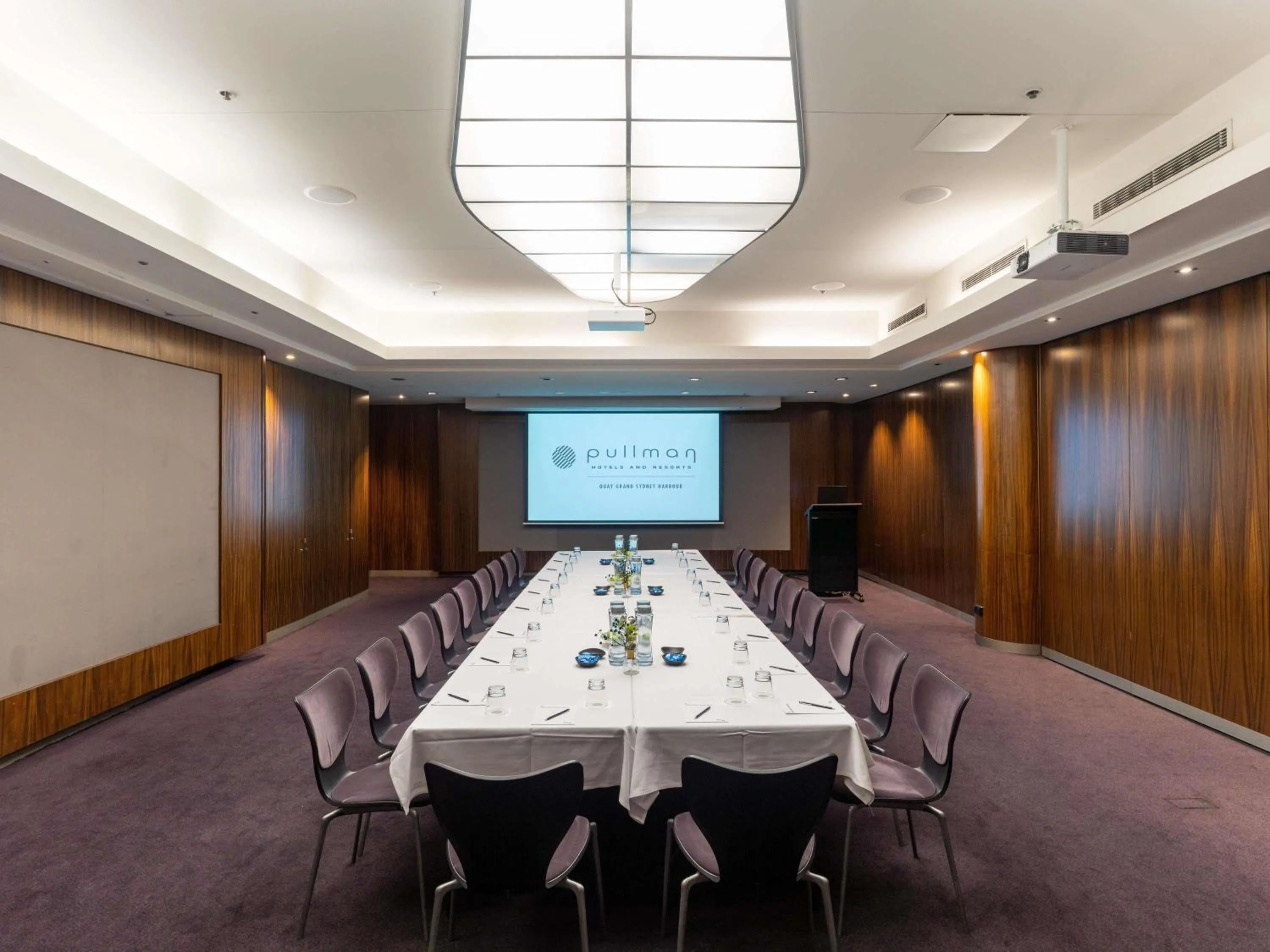 Meeting/conference room in Pullman Quay Grand Sydney Harbour