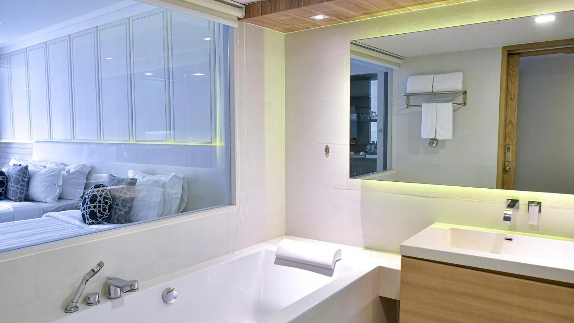 Phuket Graceland Resort and Spa