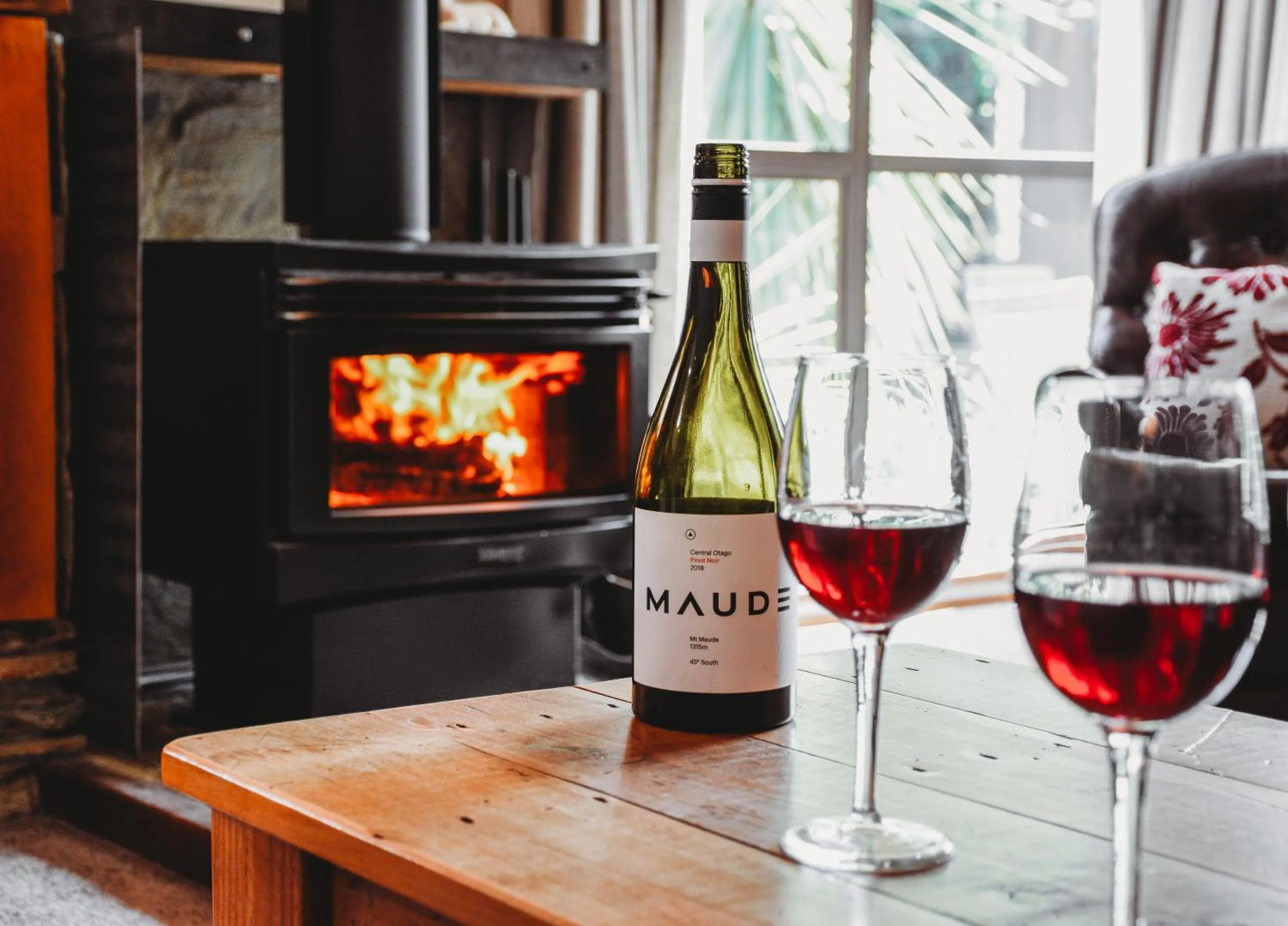 Living room in Te Wanaka Lodge
