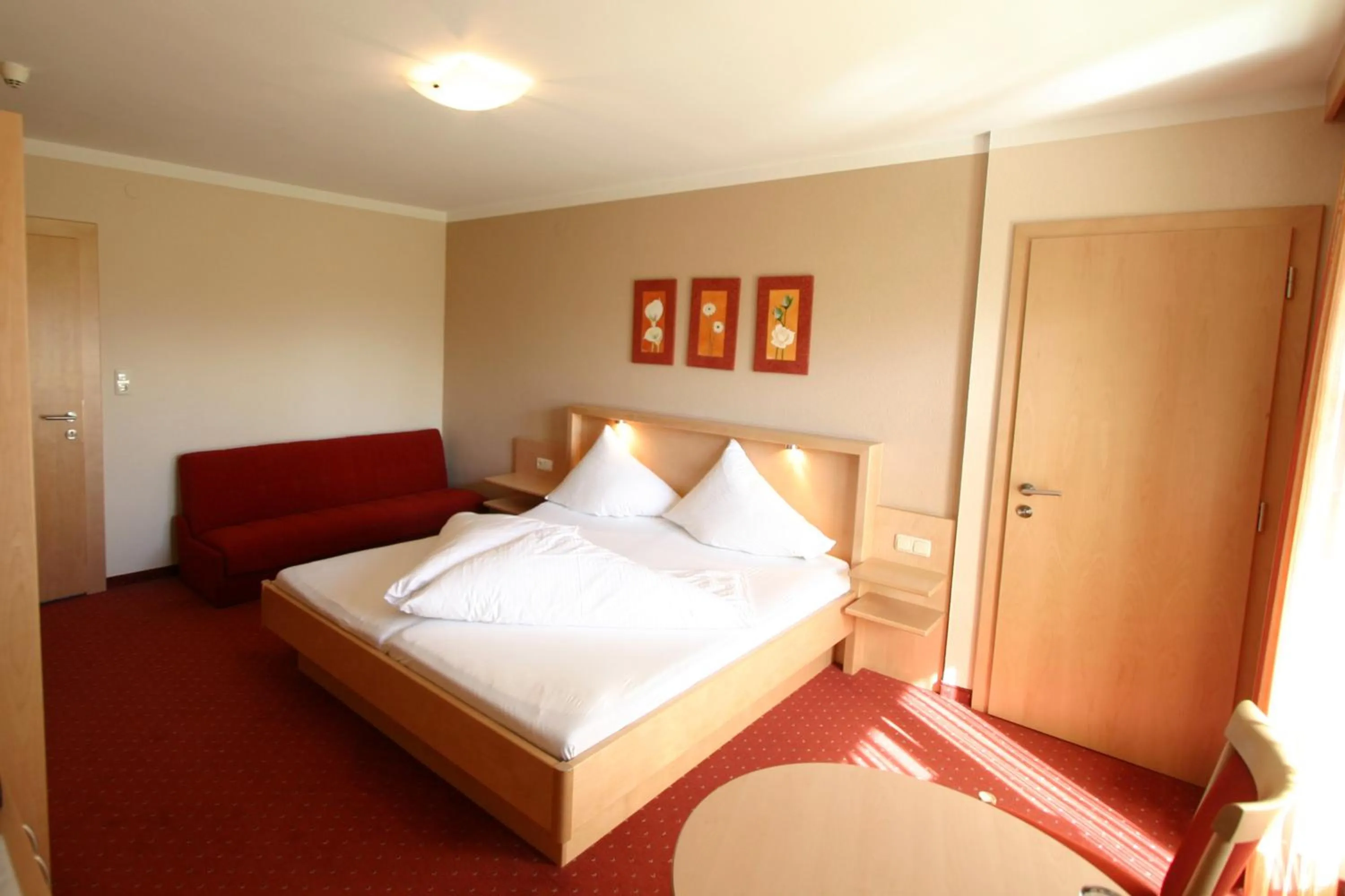 Photo of the whole room in Frühstückshotel Margret