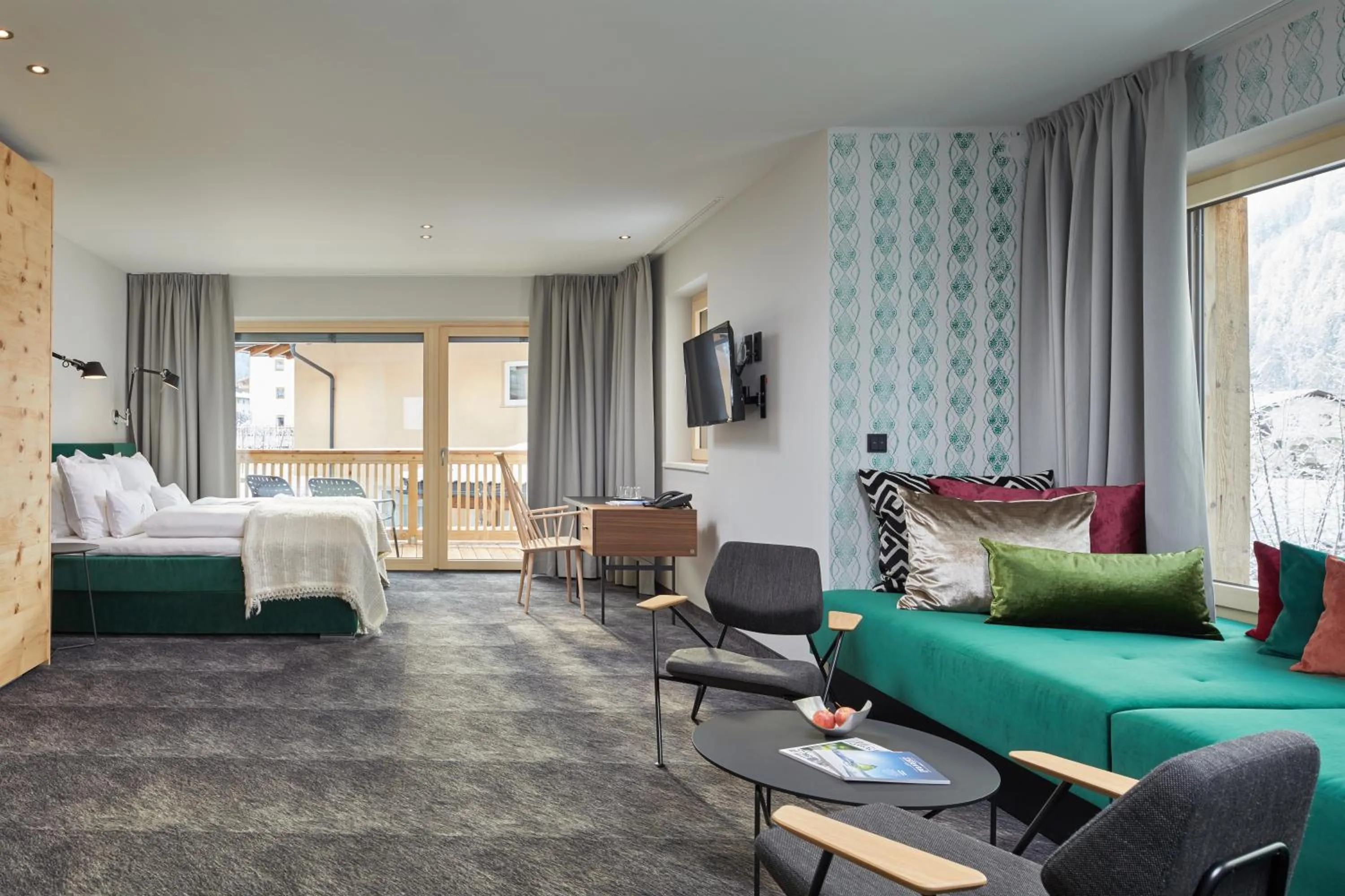 Suite with Balcony - single occupancy in HUBER's Boutiquehotel