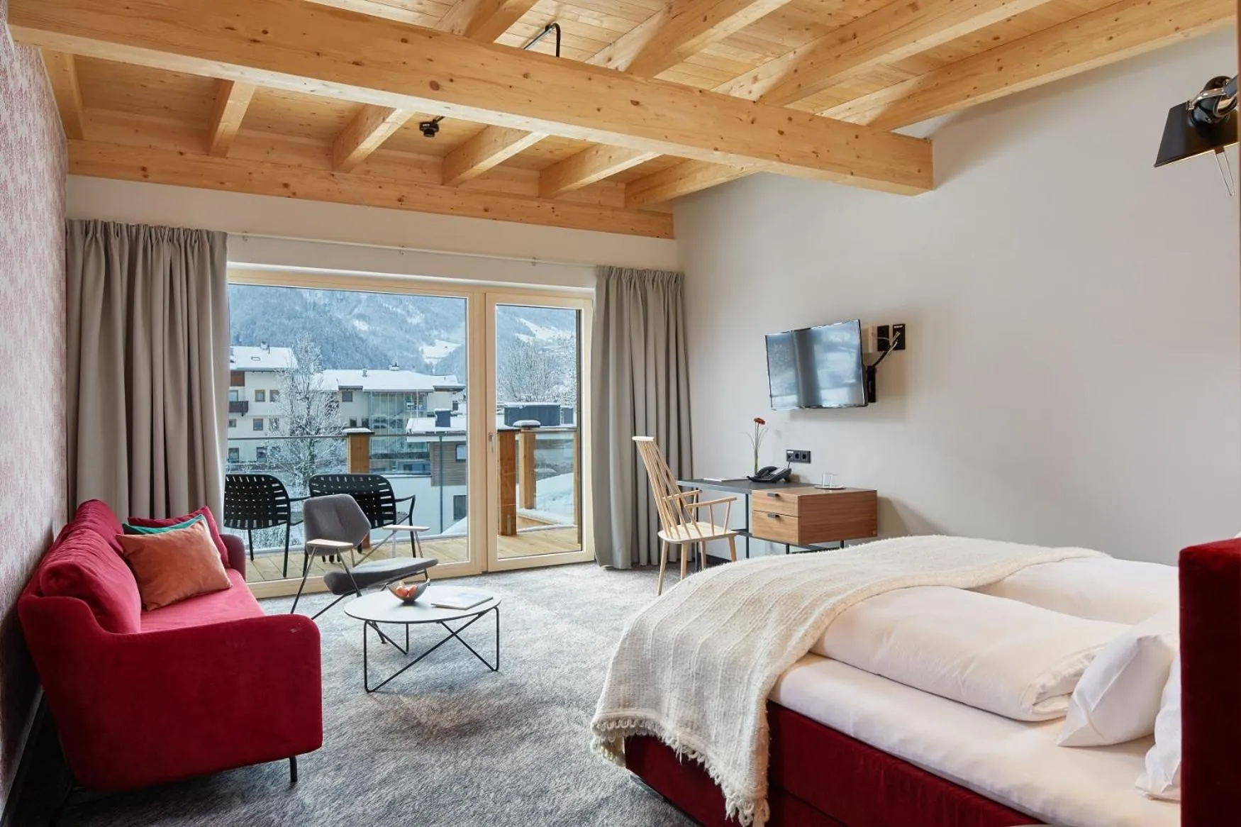 Junior Suite with Balcony - single occupancy in HUBER's Boutiquehotel