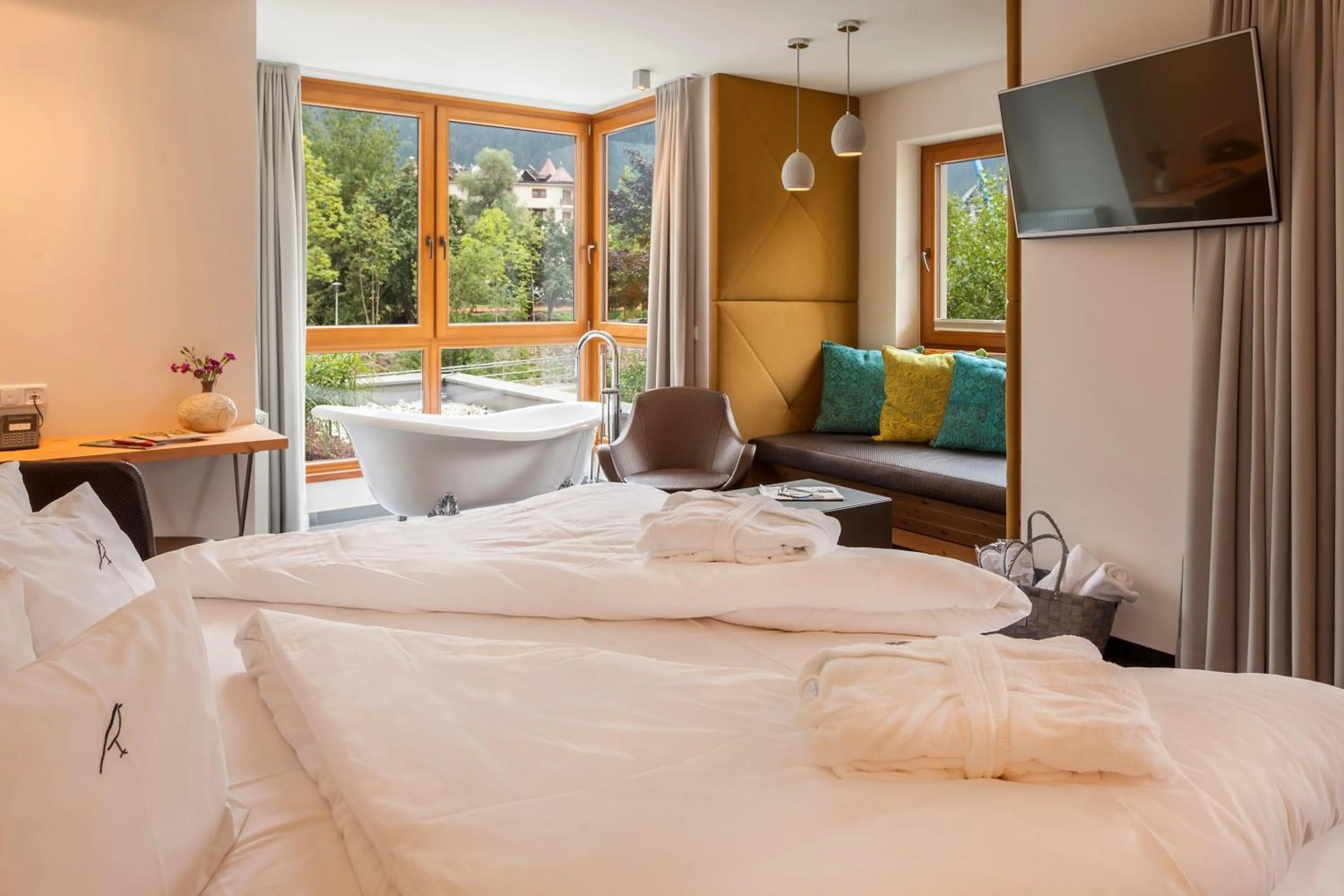 Deluxe Junior Suite - single occupancy in HUBER's Boutiquehotel