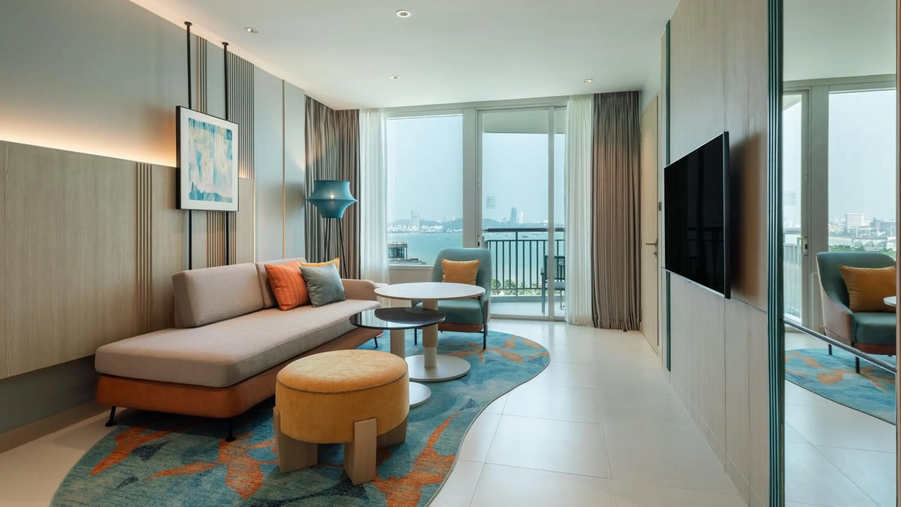 Photo of the whole room in Holiday Inn Pattaya by IHG