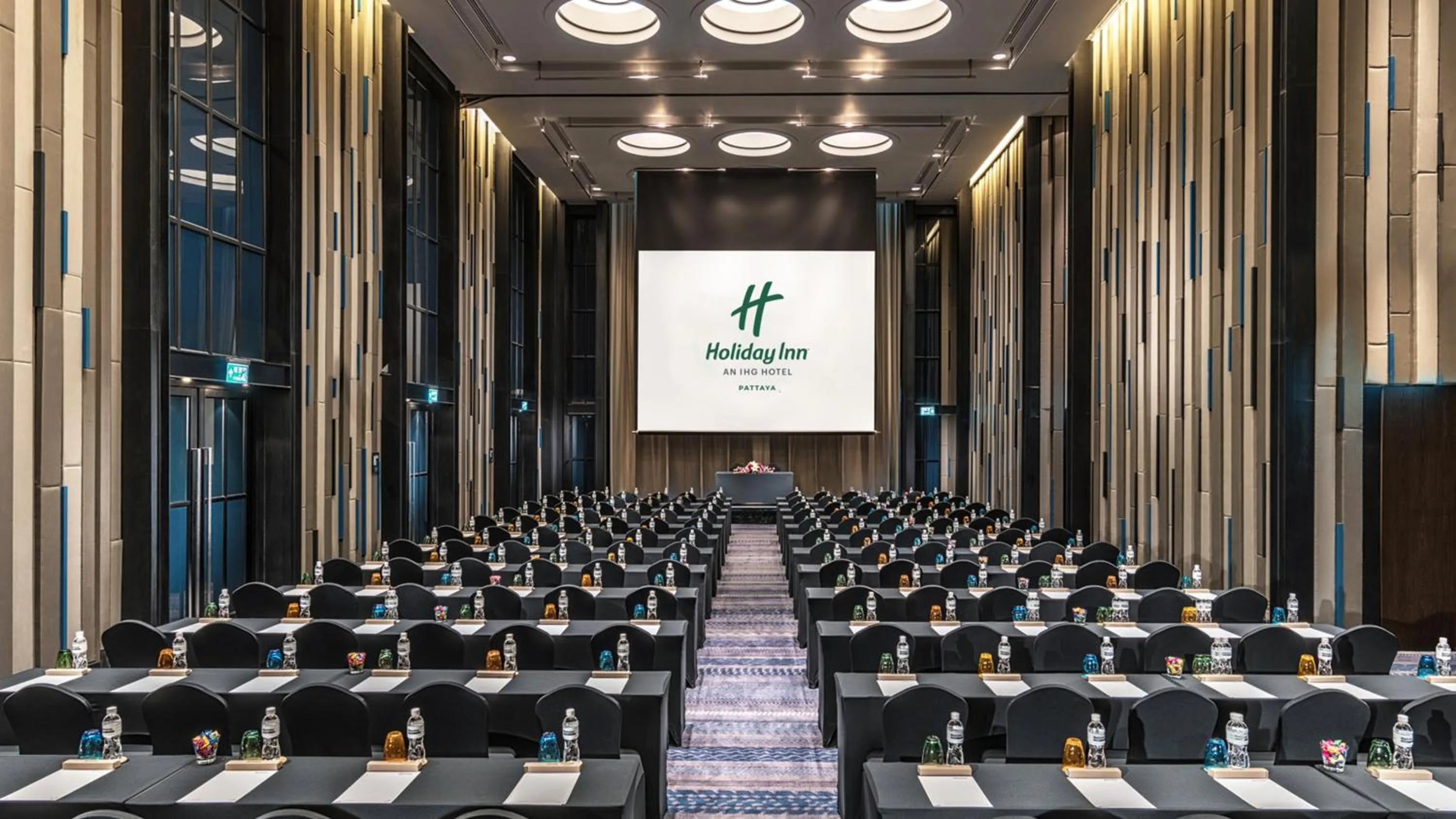 Meeting/conference room in Holiday Inn Pattaya by IHG