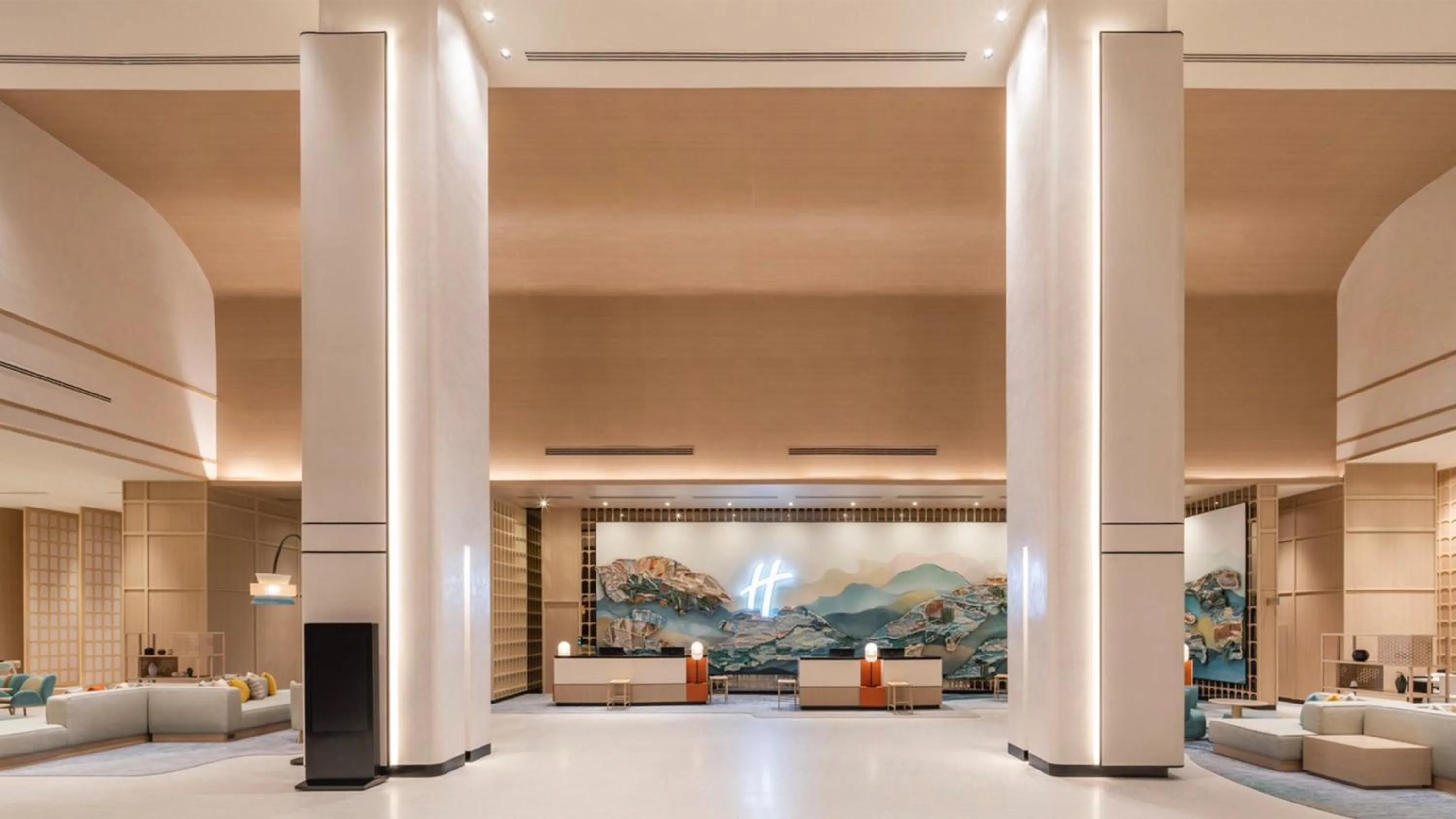 Property building in Holiday Inn Pattaya by IHG