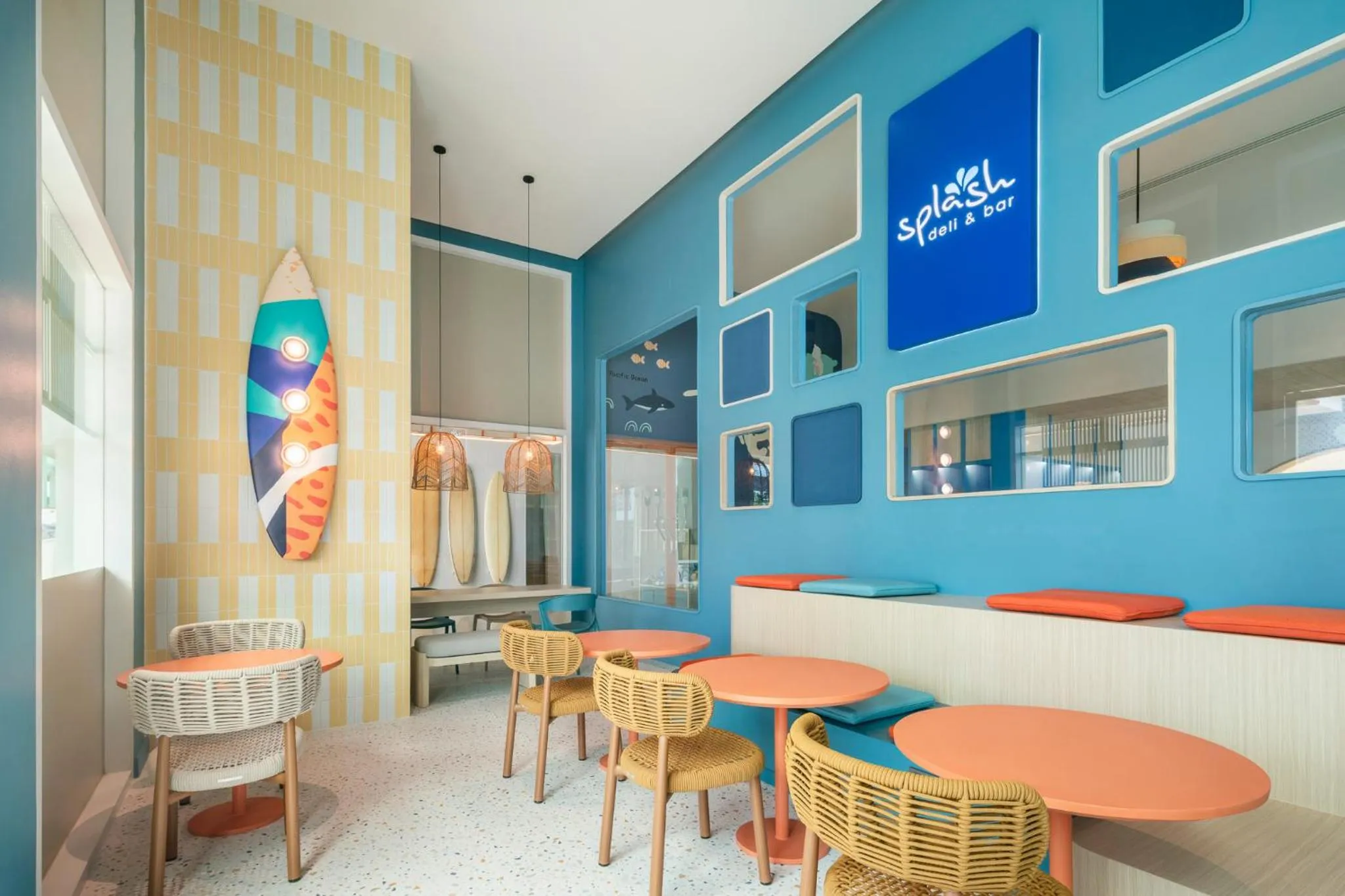 Restaurant/places to eat in Holiday Inn Pattaya by IHG