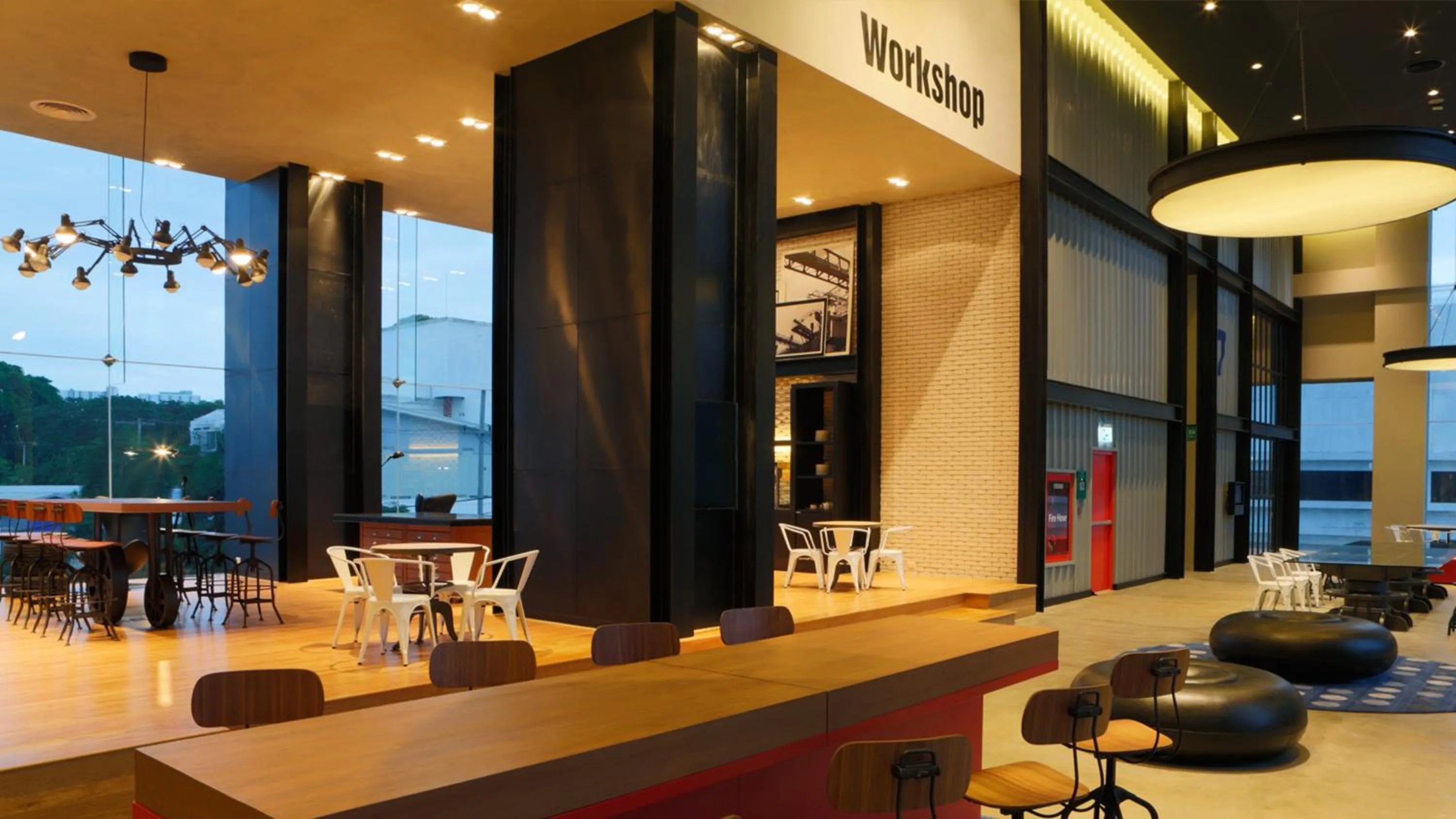 Meeting/conference room in Holiday Inn Pattaya by IHG