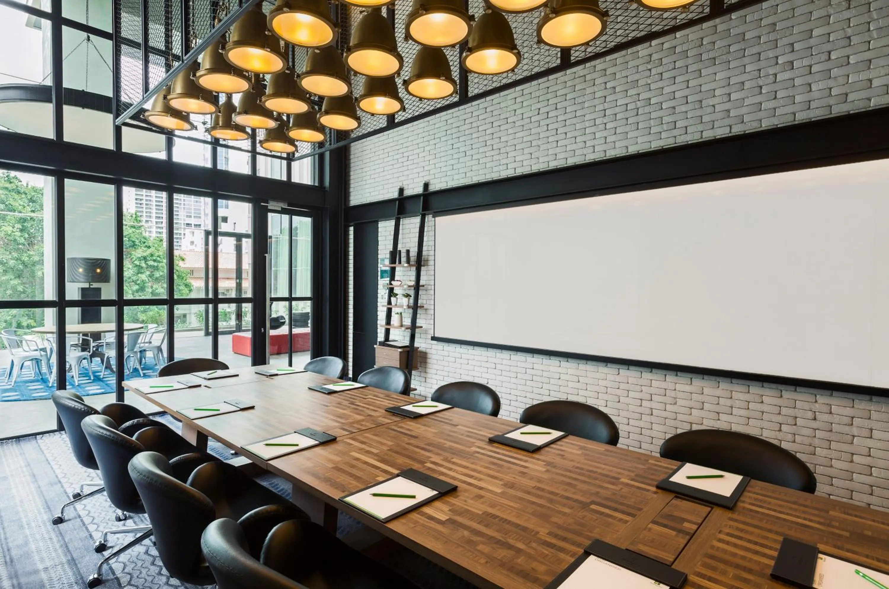 Meeting/conference room in Holiday Inn Pattaya by IHG
