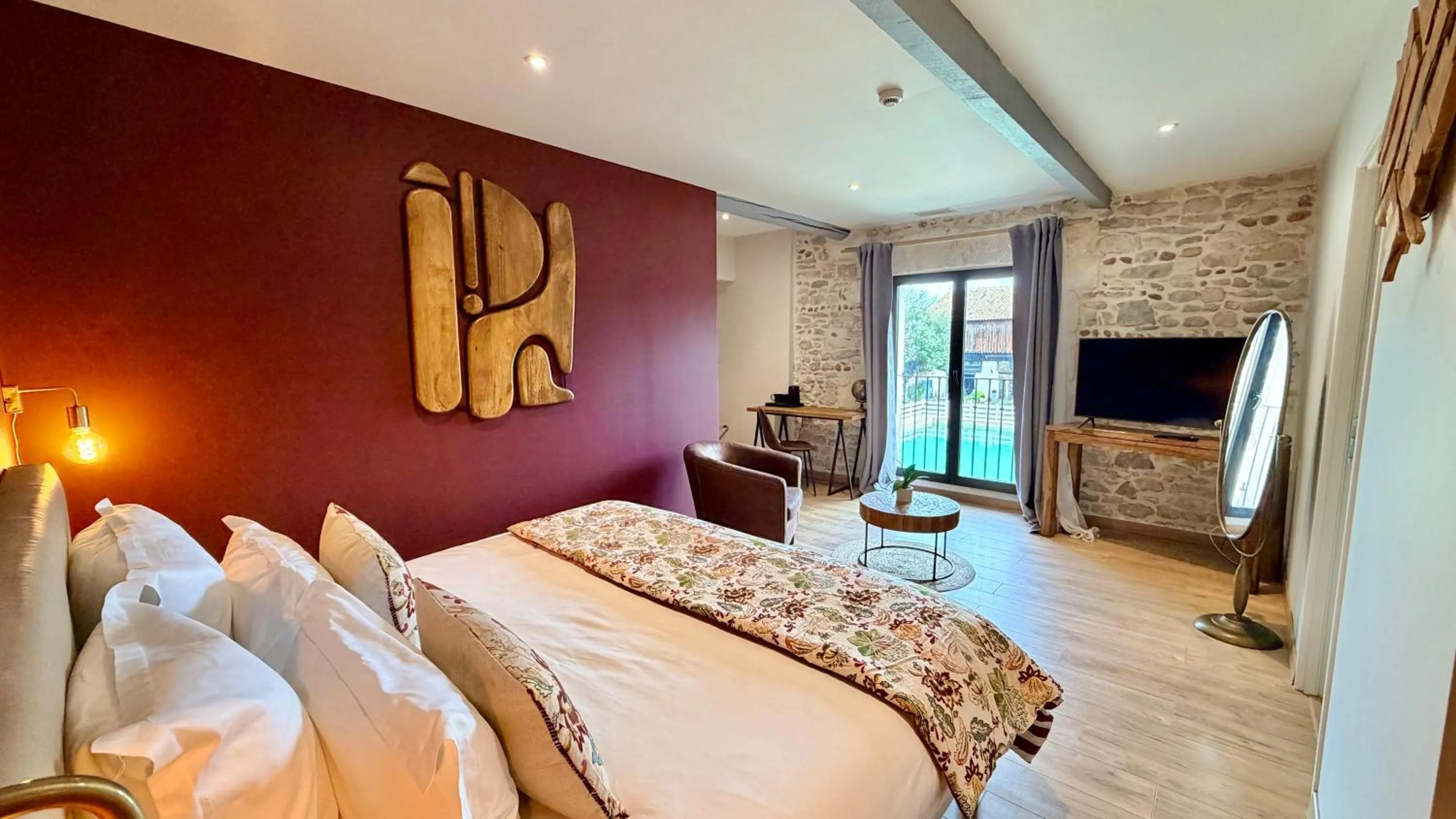 Bed in Hotel Le Galambre