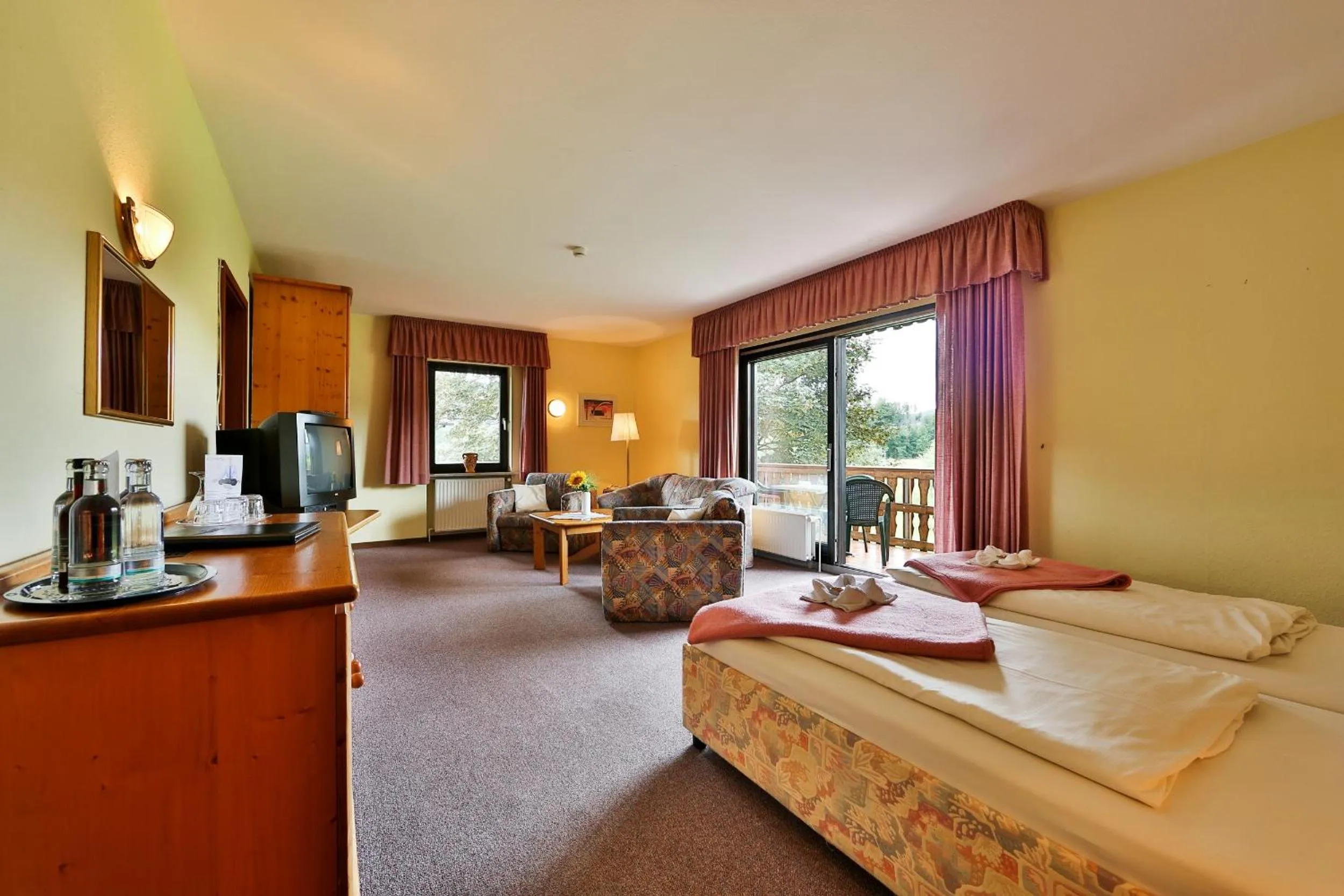 Seating area, Bed in Der Wolfshof - Dein Zuhause im Harz