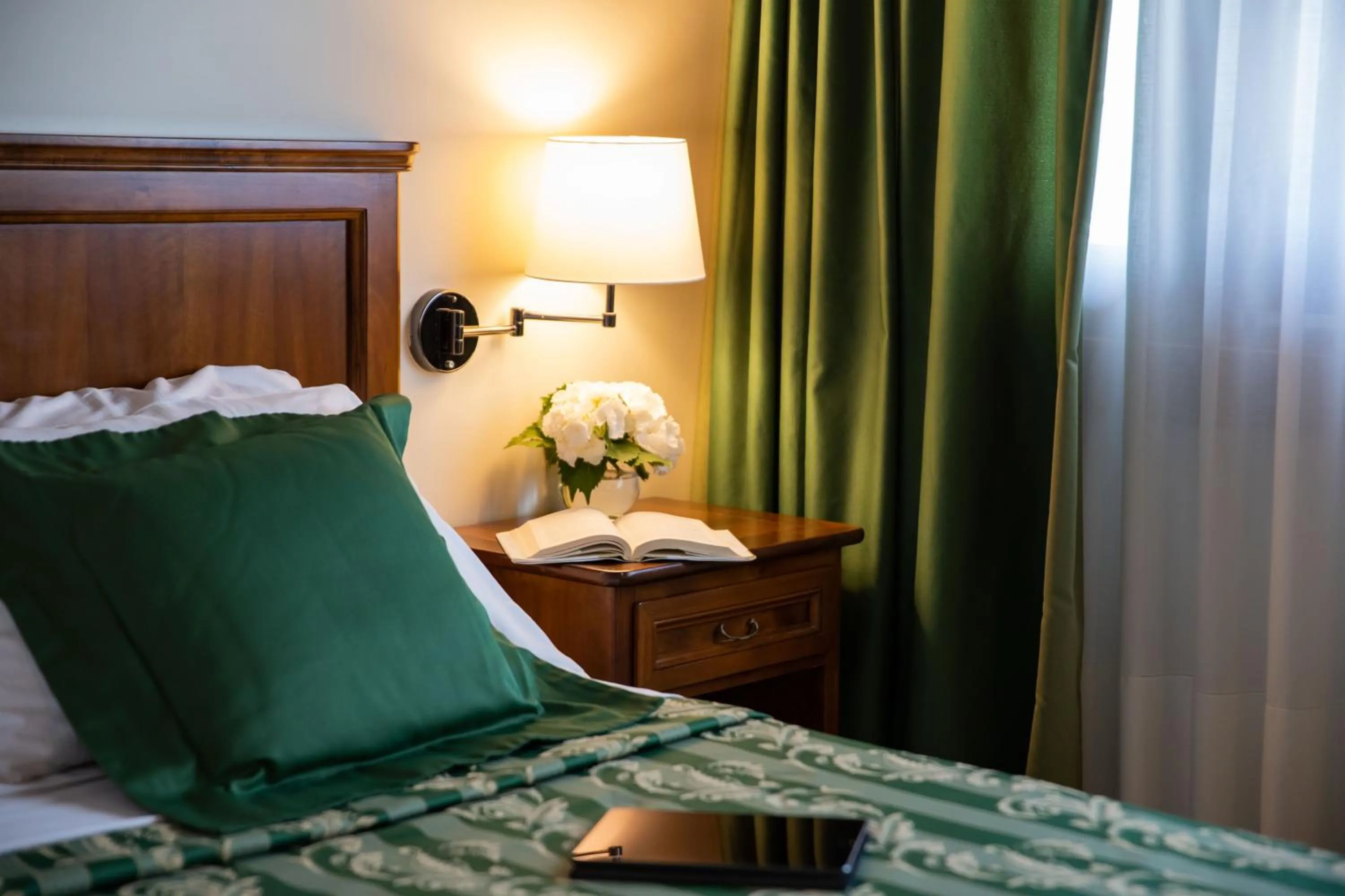 Bedroom, Bed in Hotel Ristorante Fior