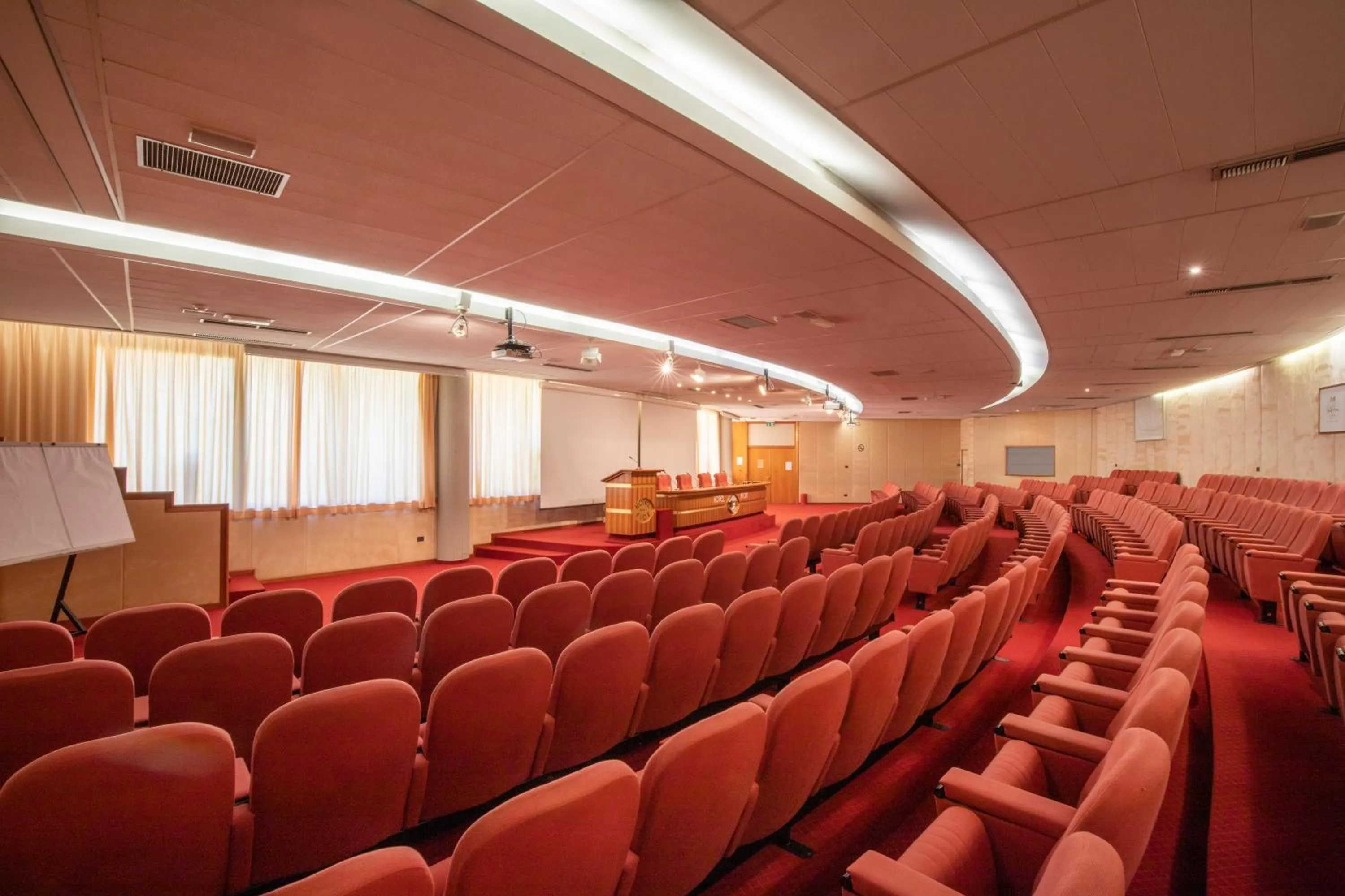 Business facilities in Hotel Ristorante Fior