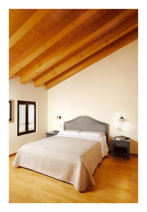 Photo of the whole room, Bed in Al Gallo Nero