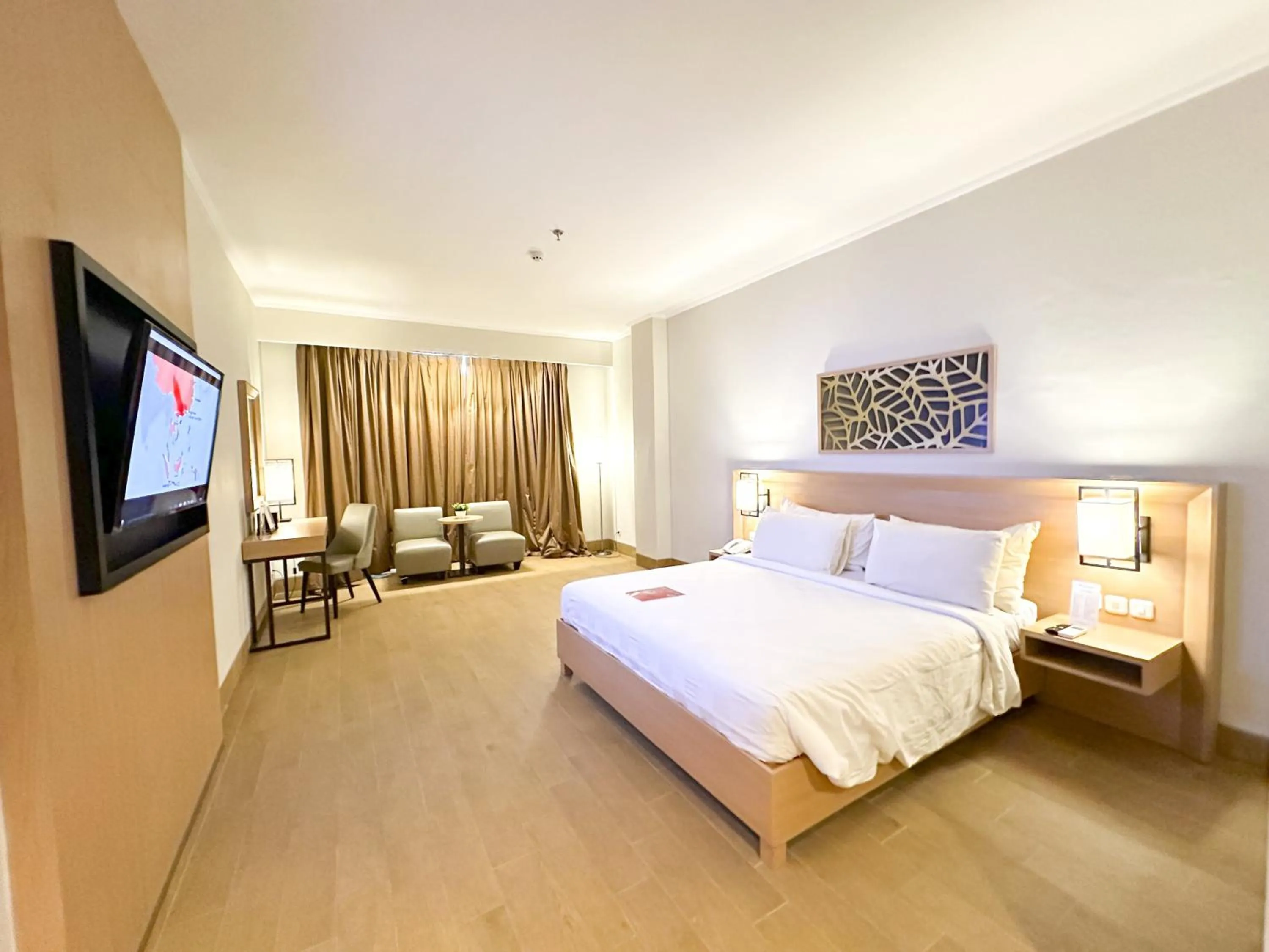 Bedroom, Bed in Swiss-Belhotel Manokwari