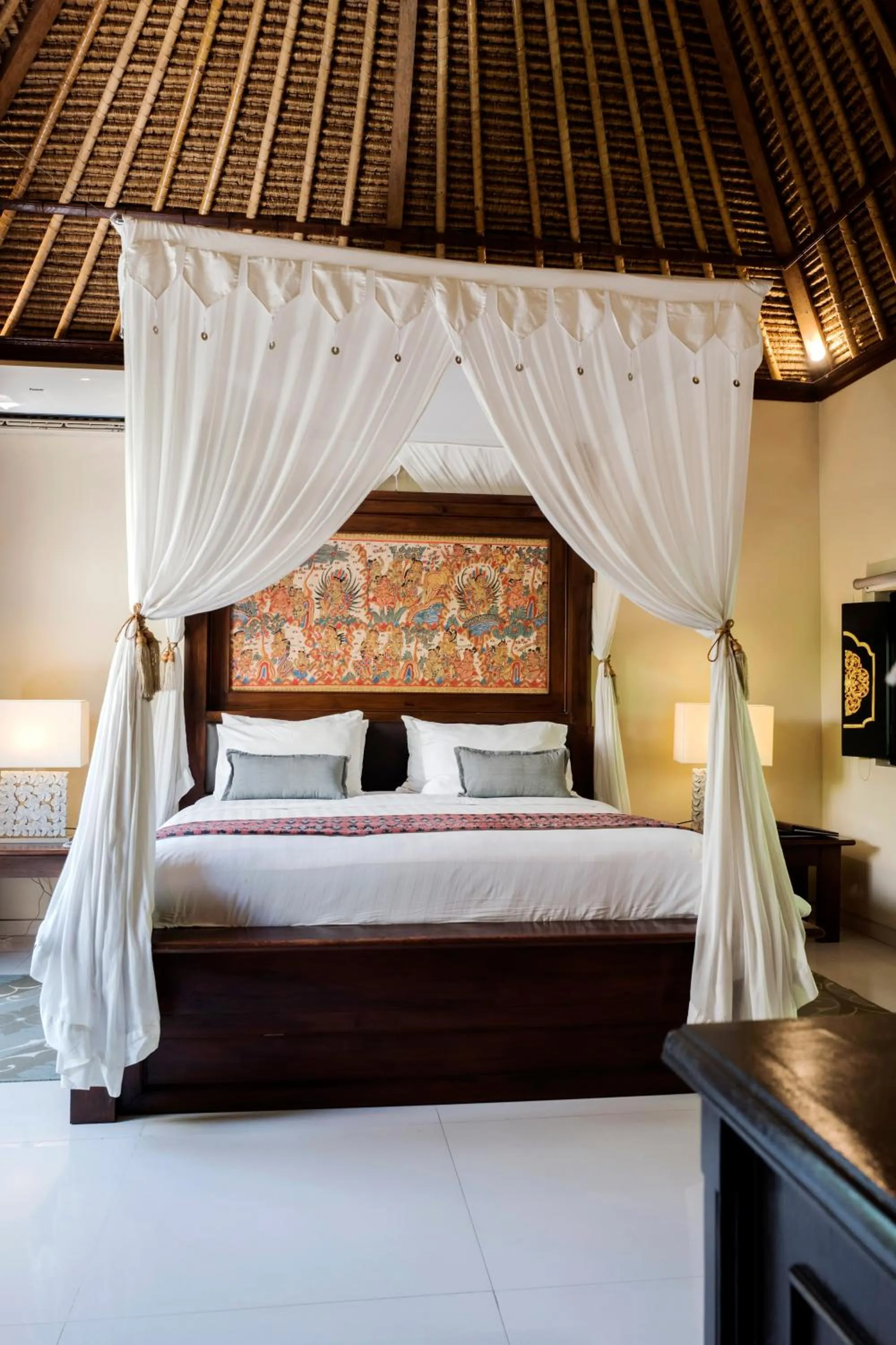 Day, Bed in Bali Agung Village
