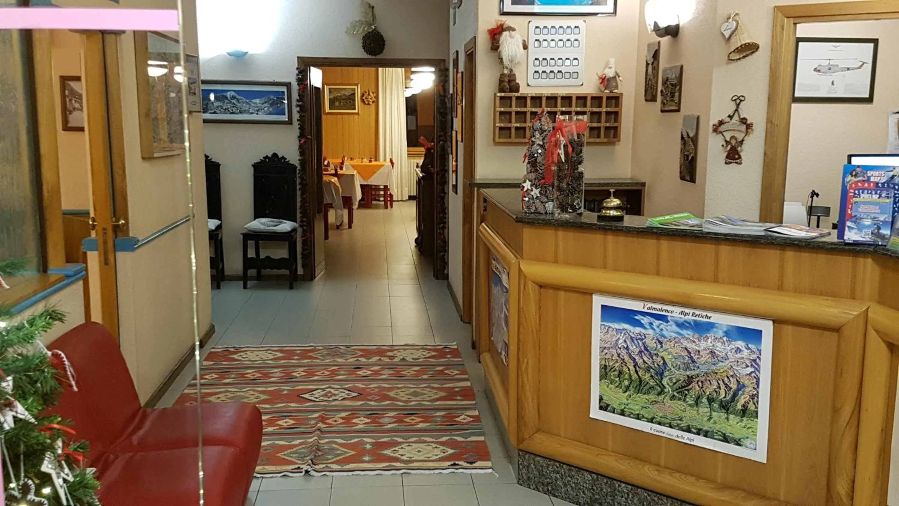 Lobby or reception in Hotel La Lanterna