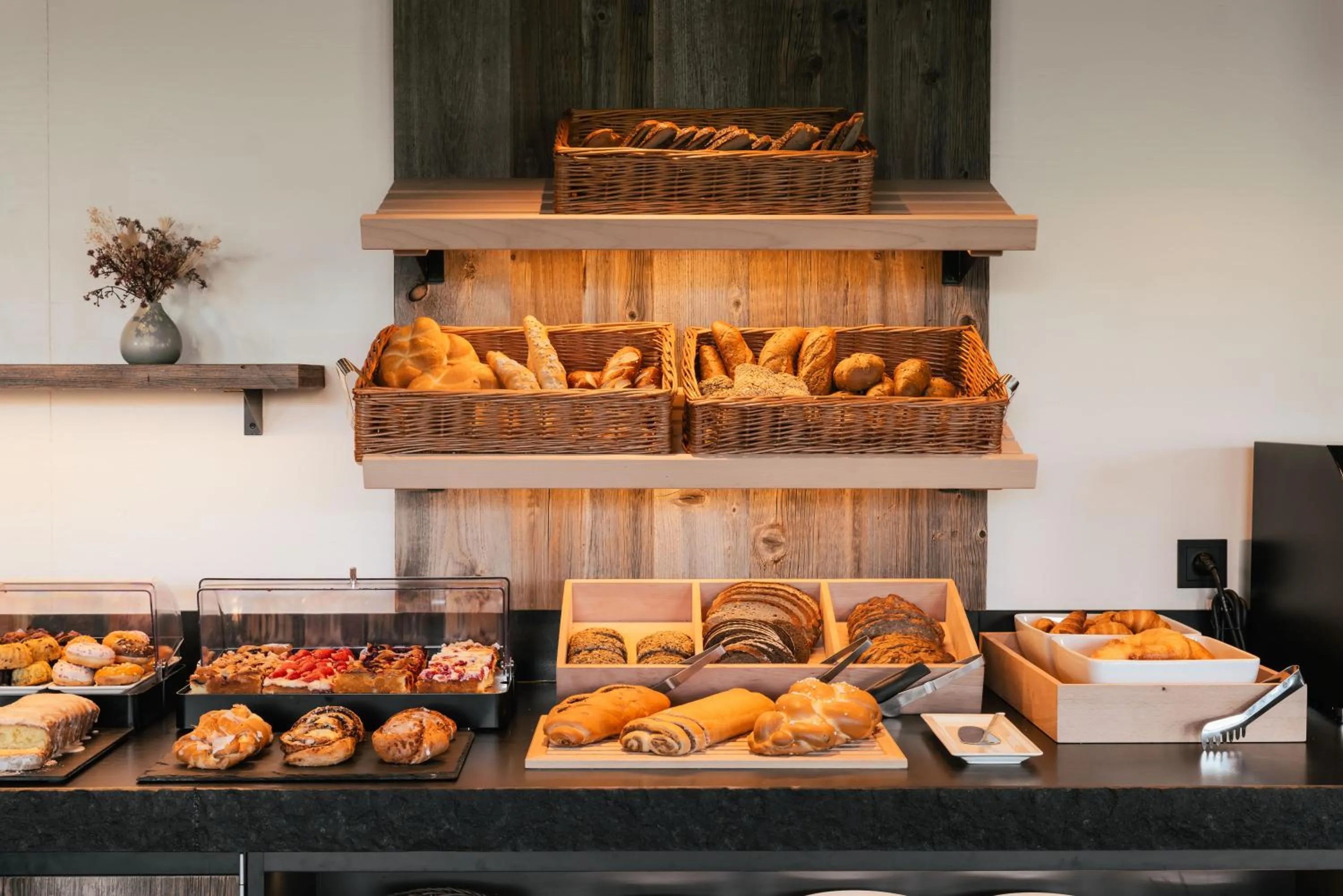 Breakfast in MONDI Hotel Axams