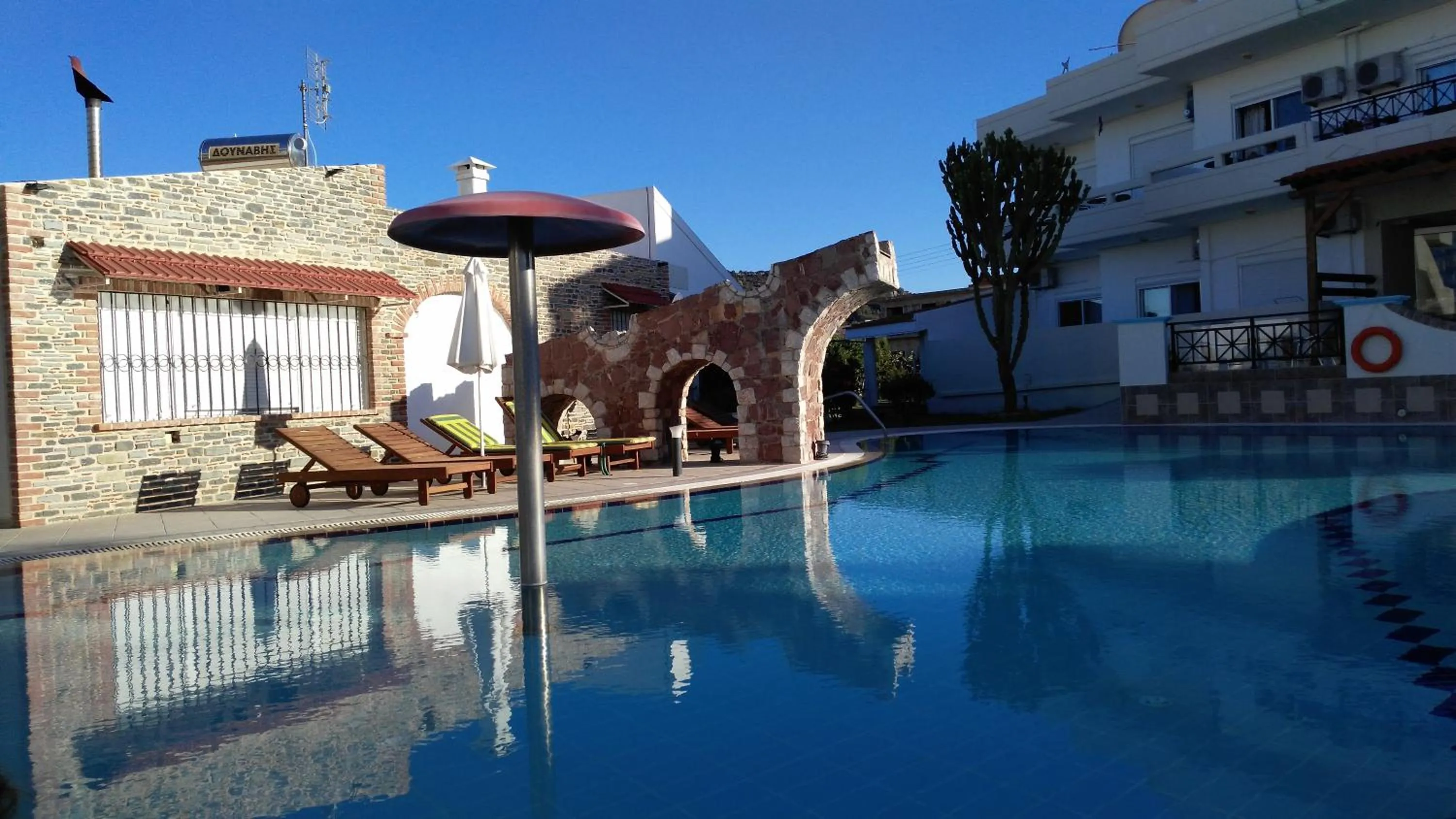 Swimming pool in Bright Star