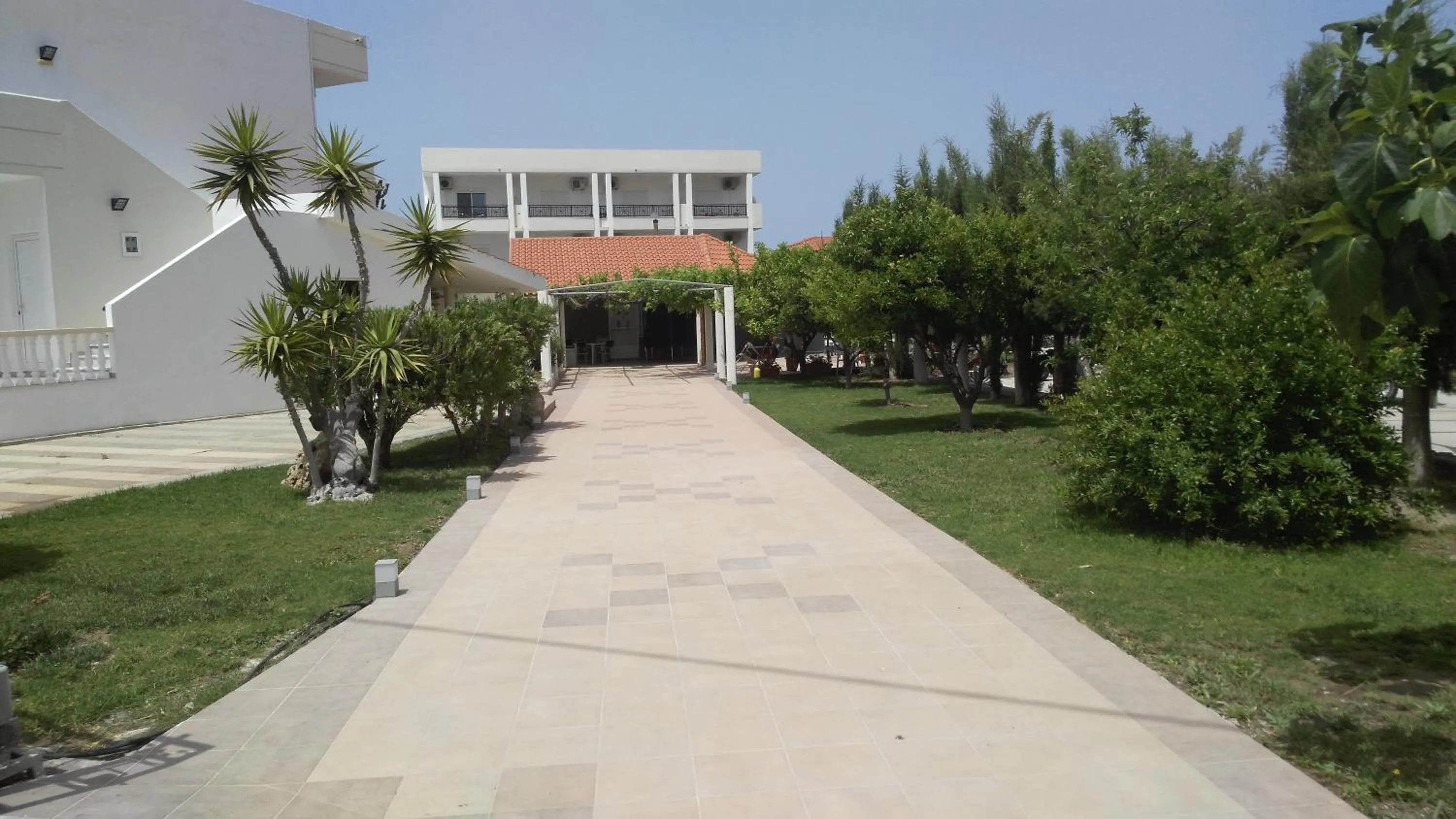 Area and facilities in Bright Star