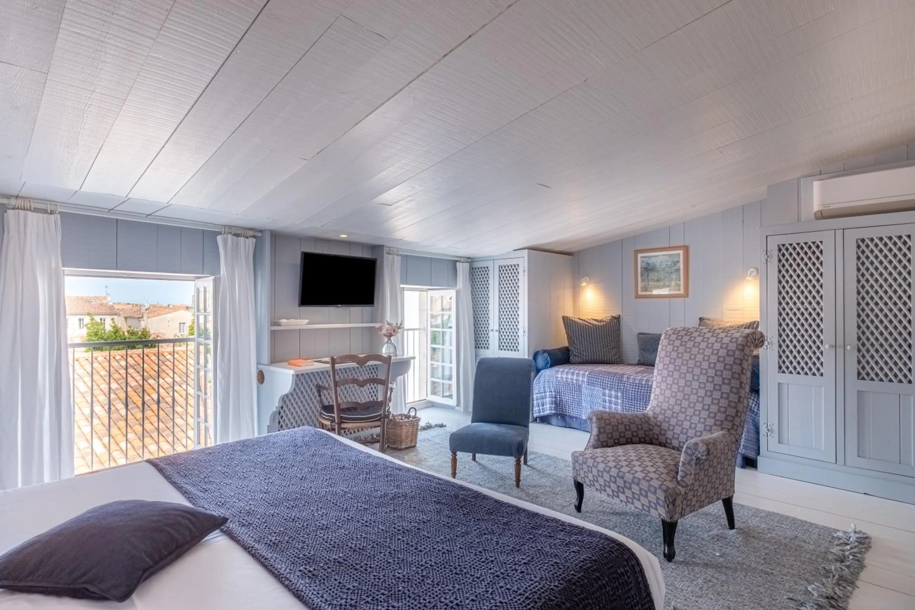 Bedroom, Bed in La Baronnie Hôtel & Spa - Teritoria