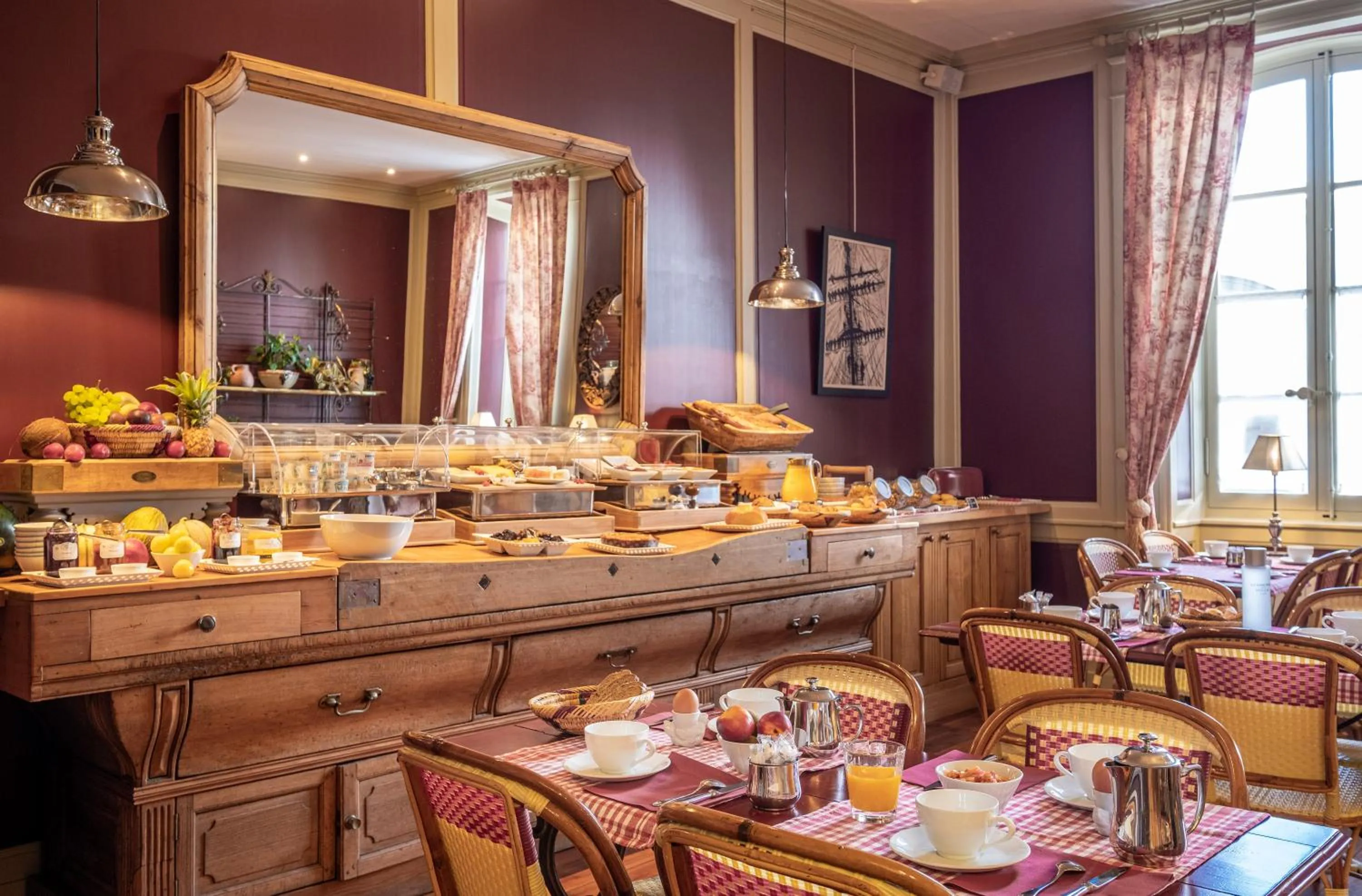 Breakfast in La Baronnie Hôtel & Spa - Teritoria