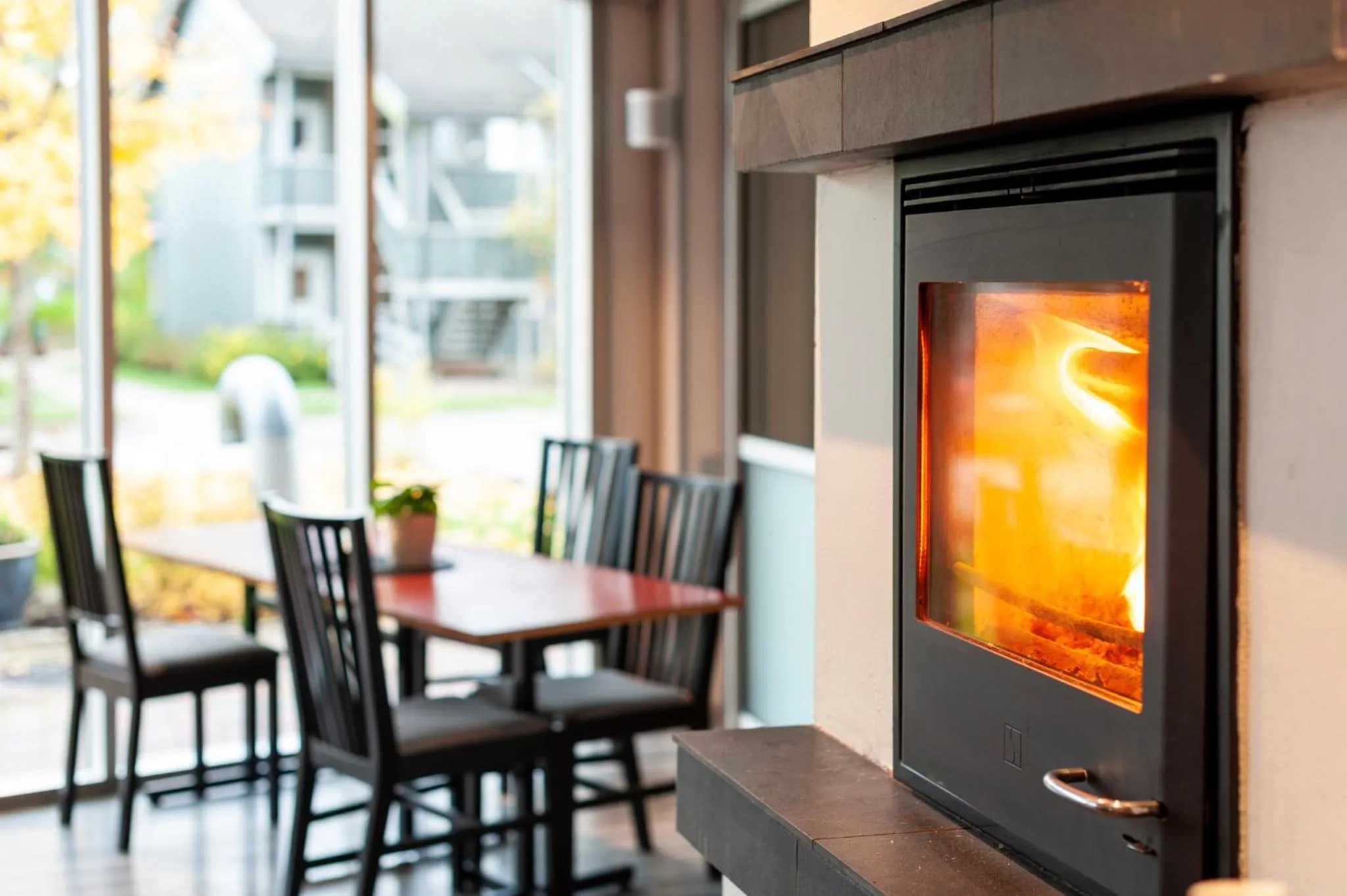 Restaurant/places to eat in Vikingskipet Hotell