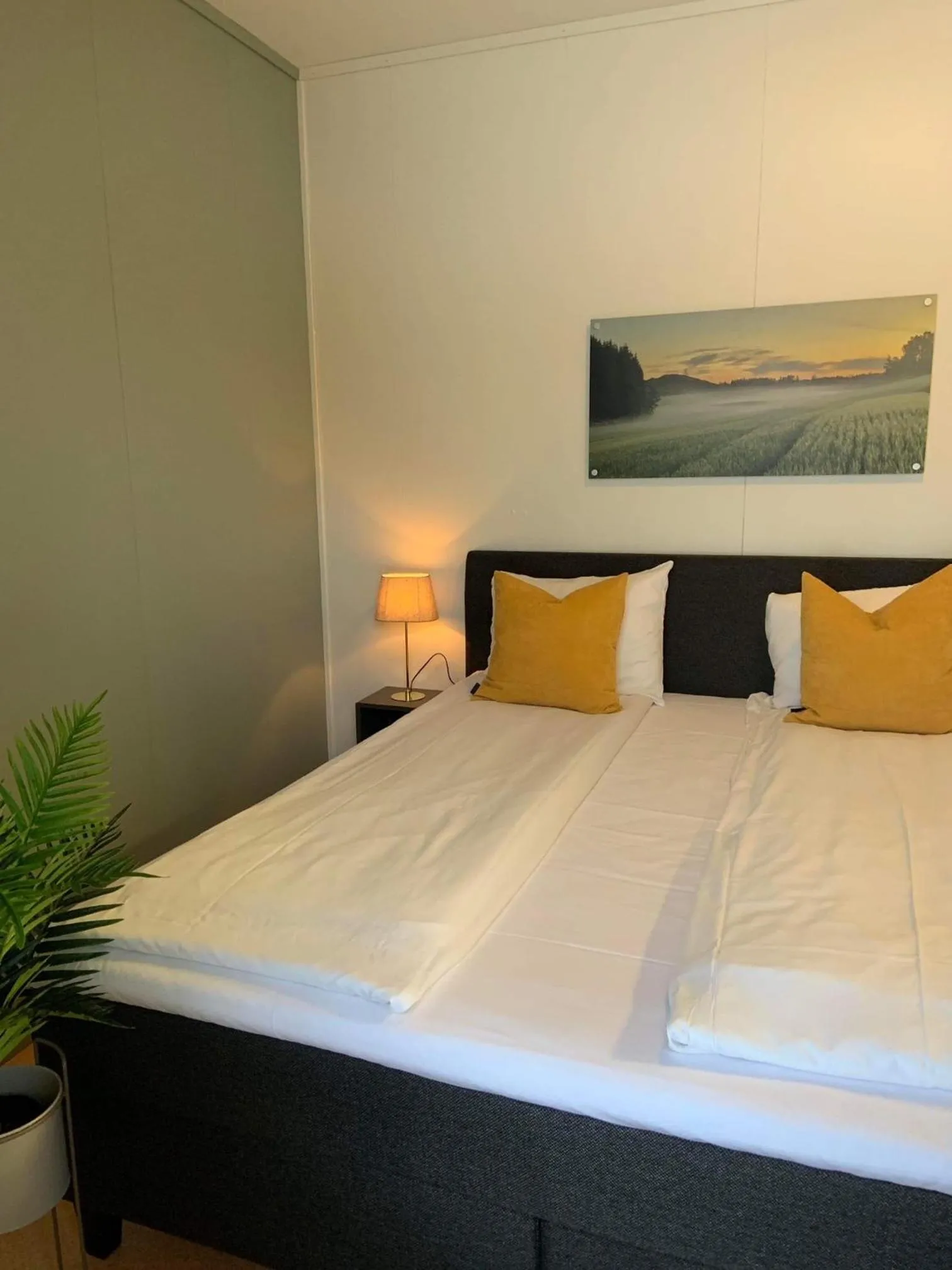 Bed in Vikingskipet Hotell