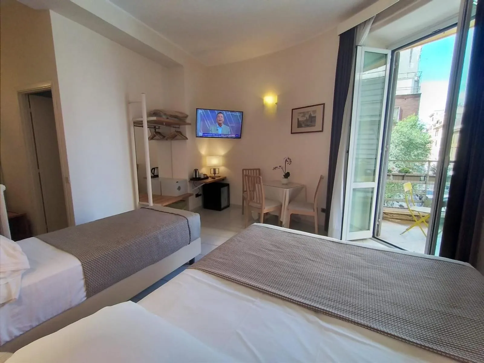 Bedroom, Bed in Hotel Principe Eugenio