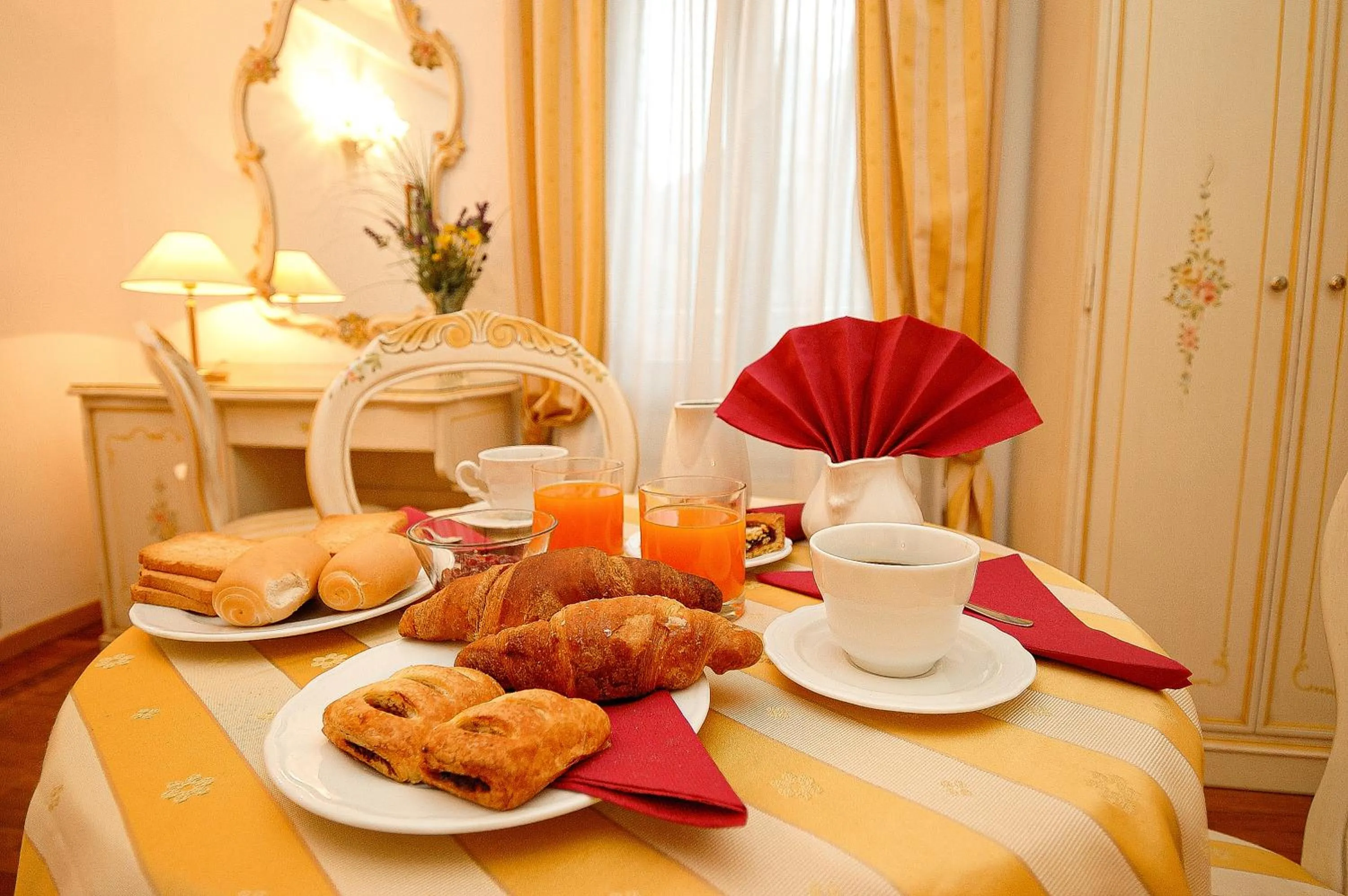 Breakfast in Casa Sul Molo