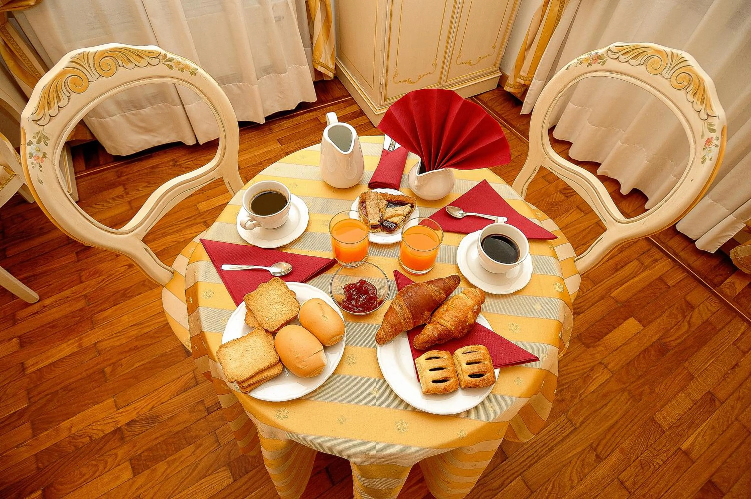 Breakfast in Casa Sul Molo