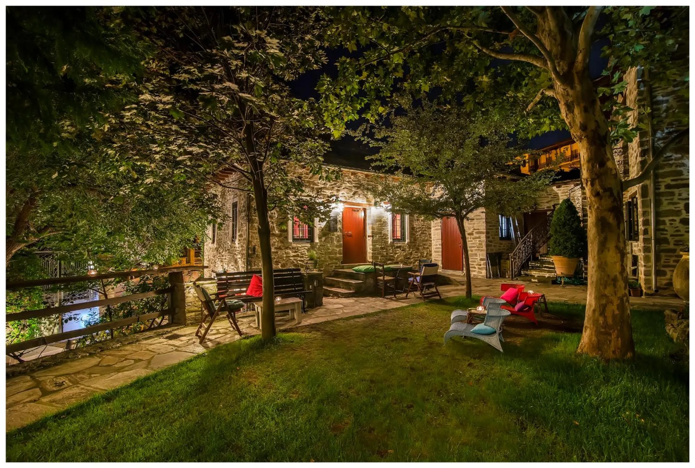 Night in Archontiko Stamou