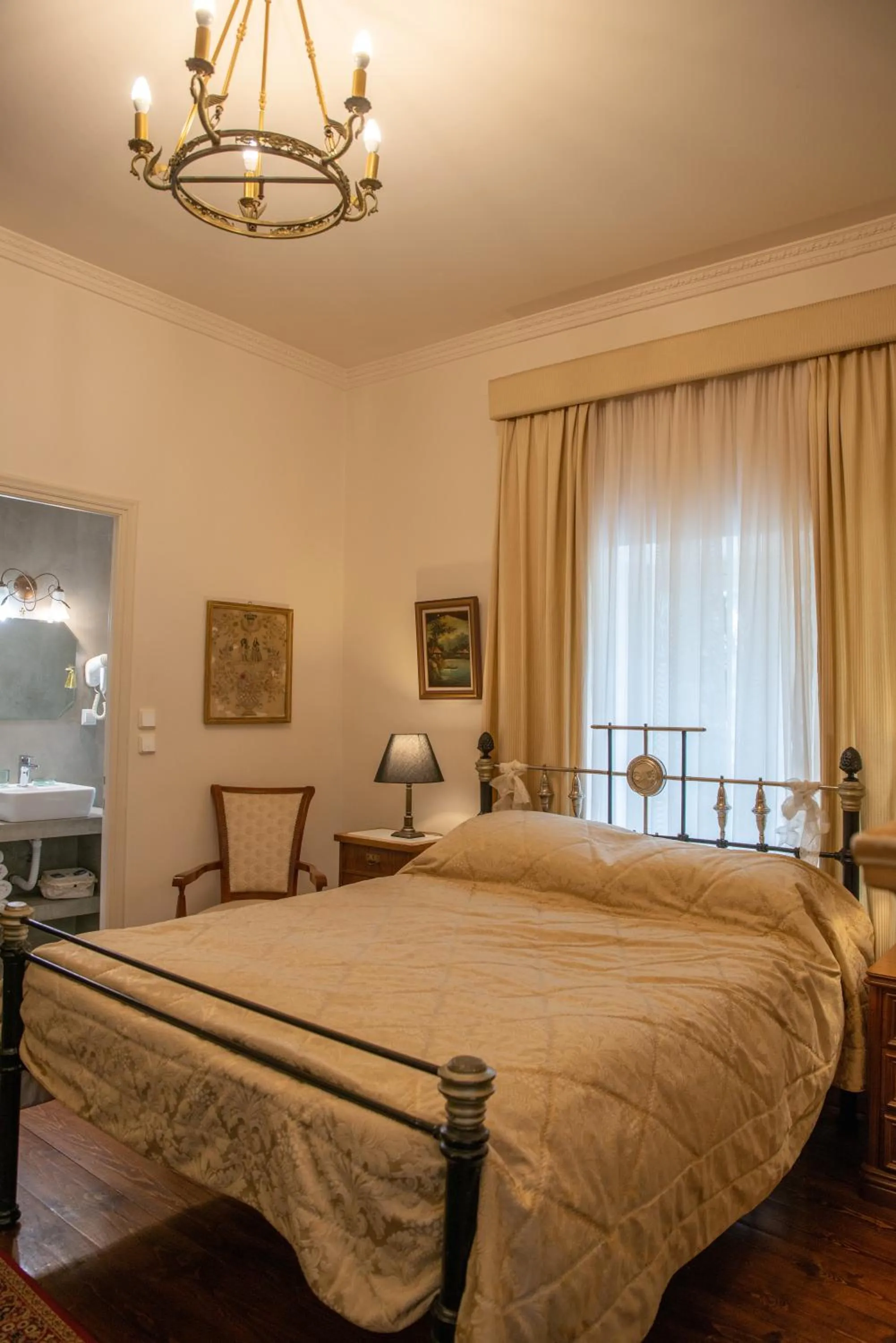 Bed in Archontiko Stamou