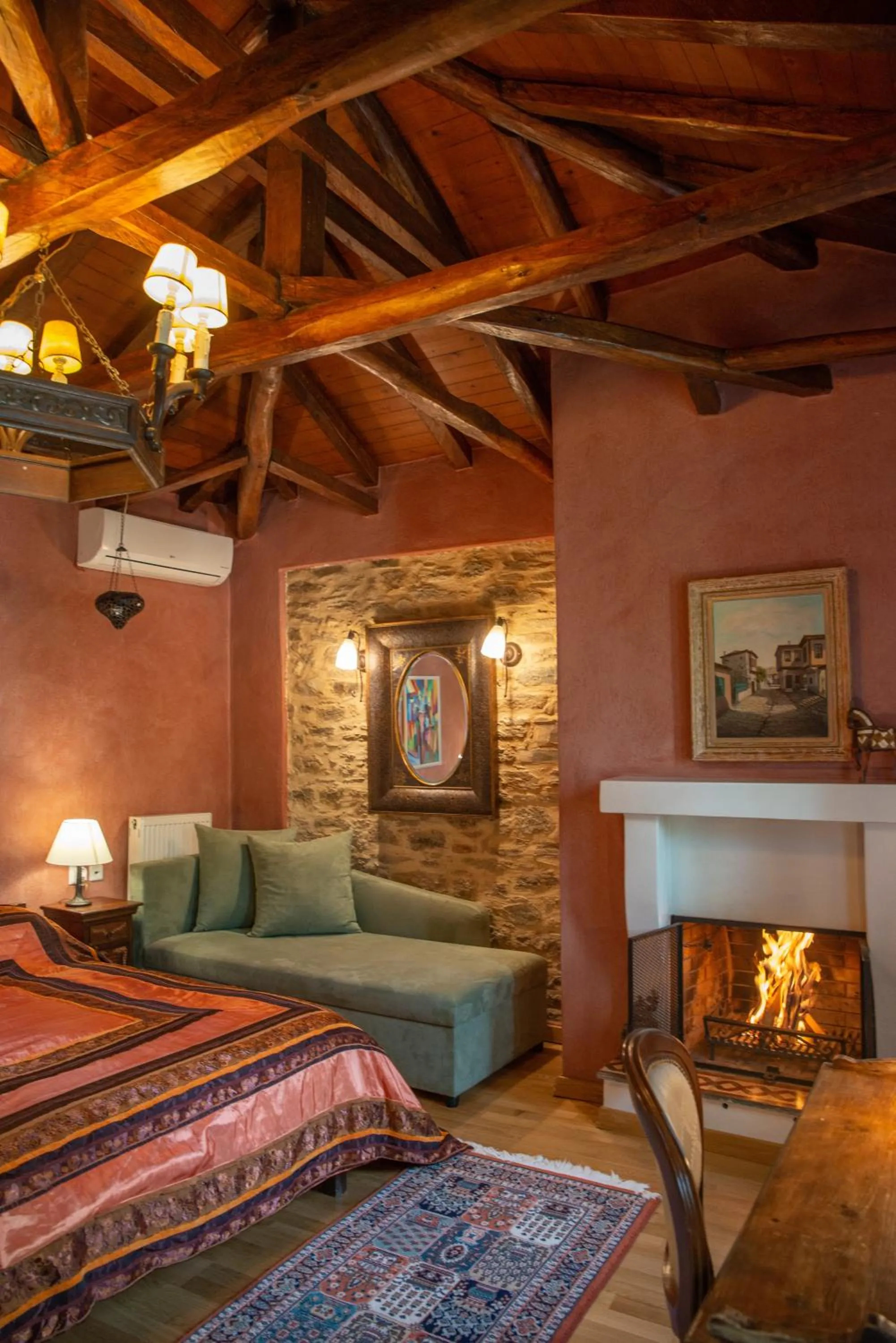 Bed in Archontiko Stamou