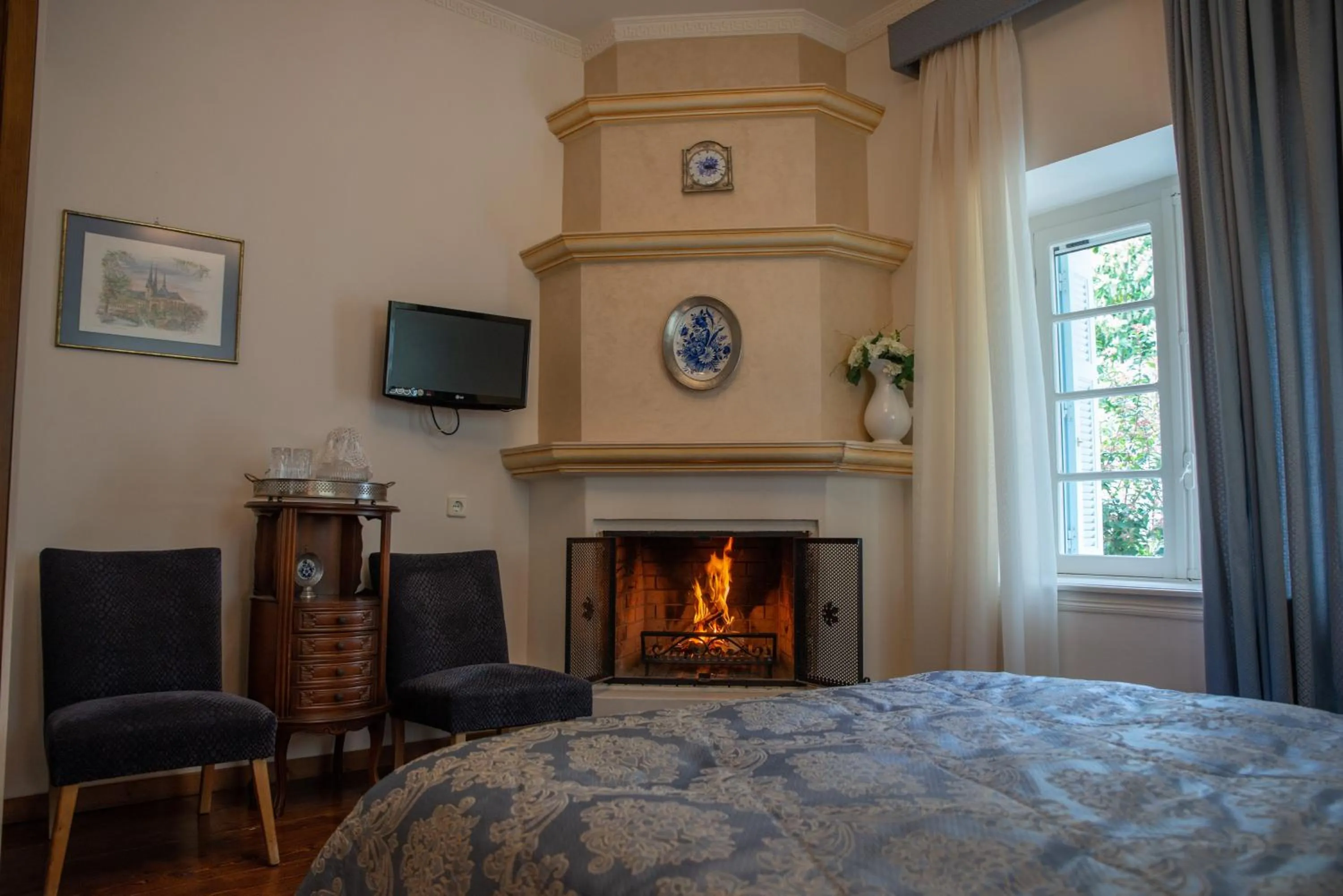 Winter, Bed in Archontiko Stamou