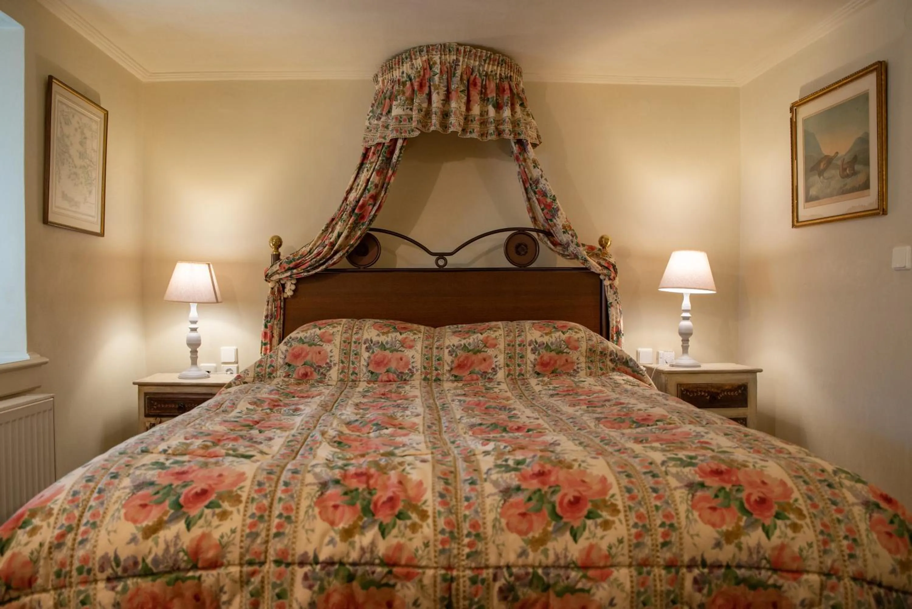 Bed in Archontiko Stamou