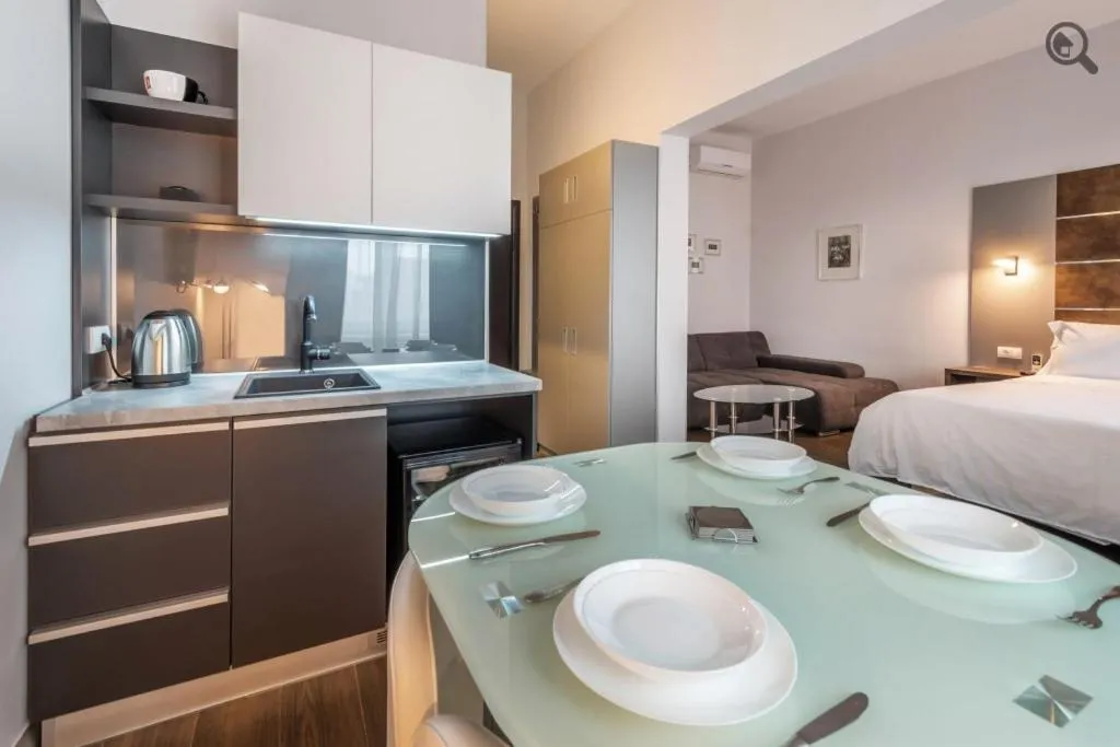 Passion Downtown Suite