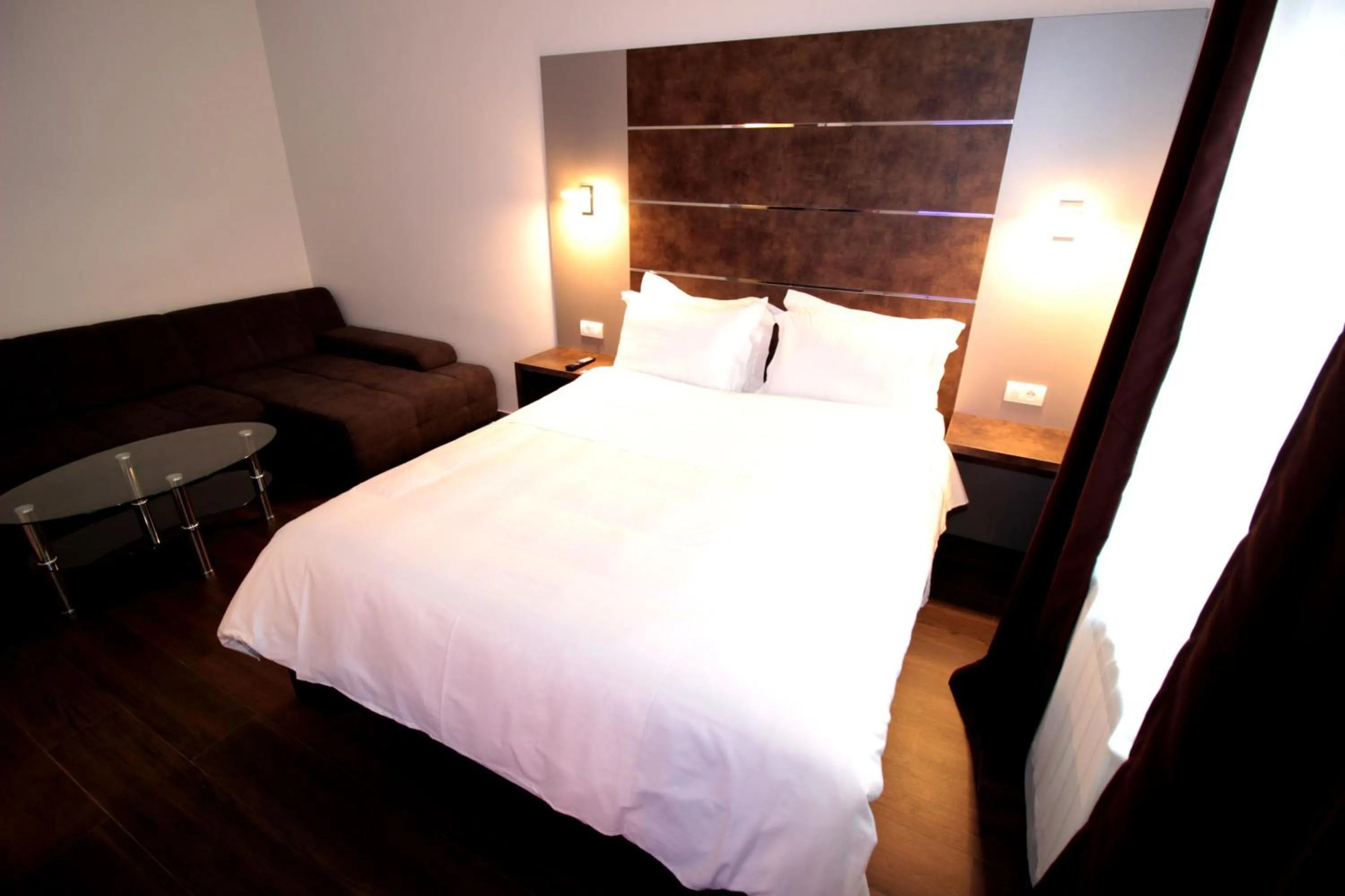 Bed in Passion Downtown Suite