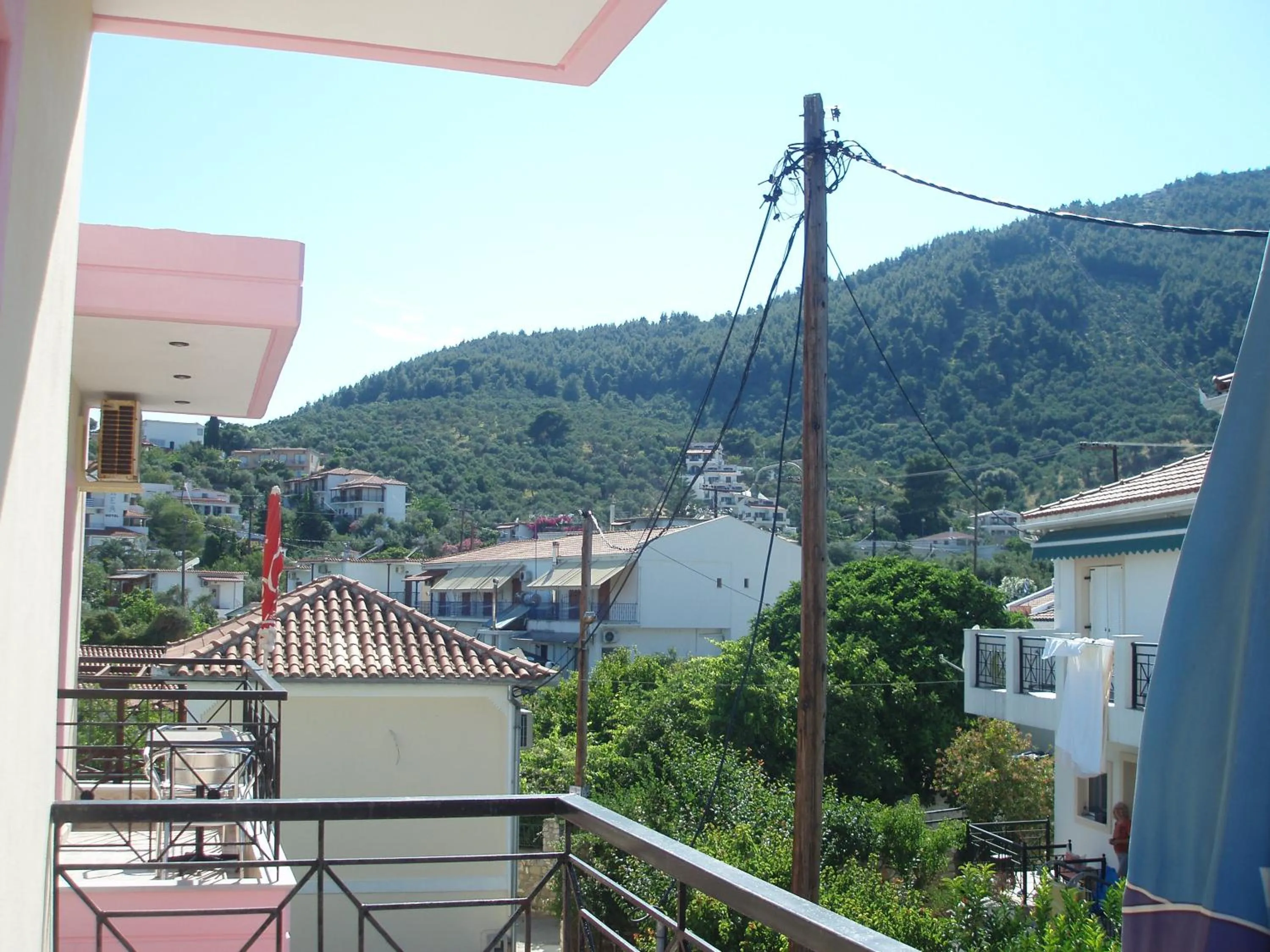 Location in Hellen Studios