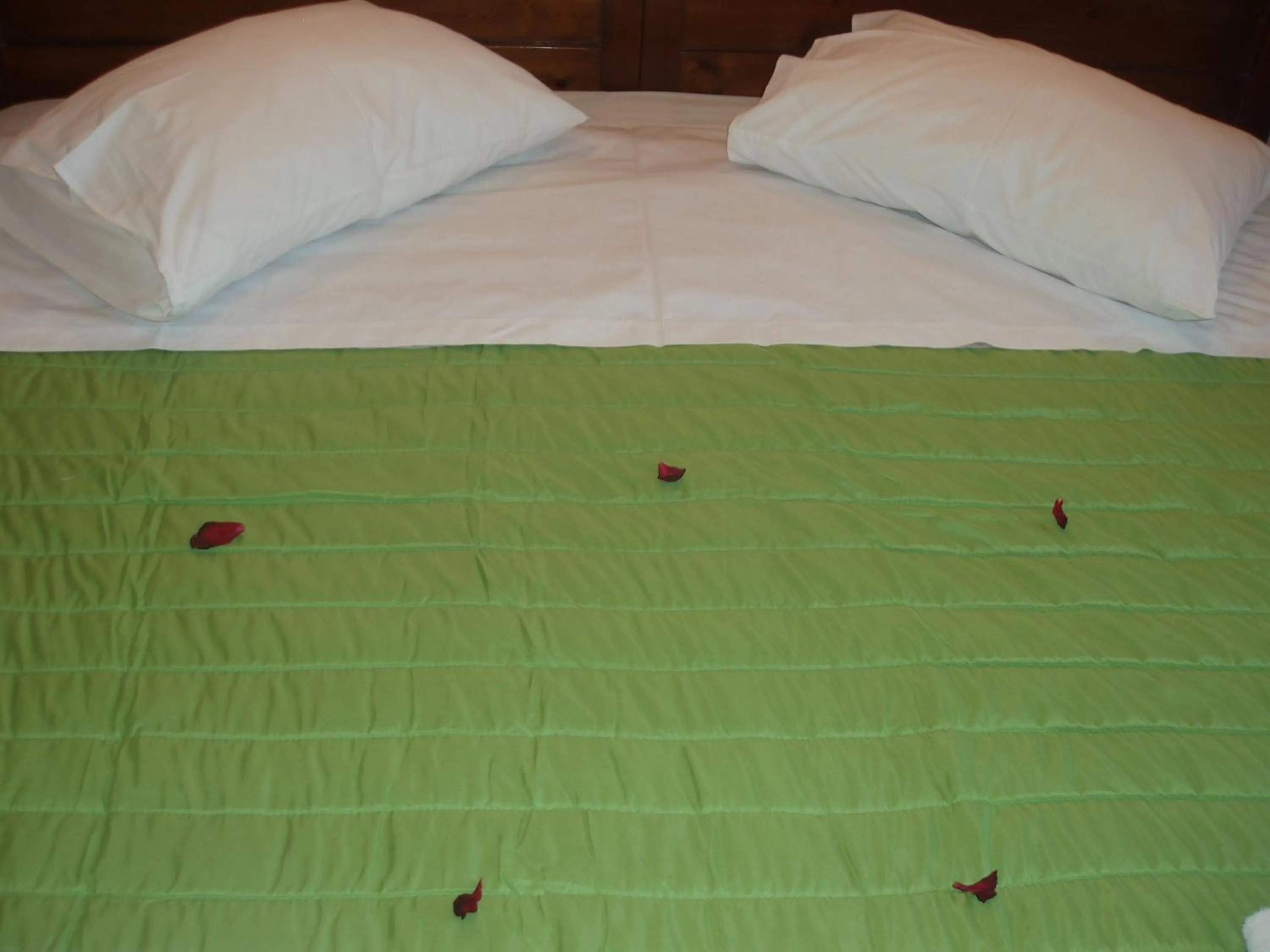 Bed in Hellen Studios