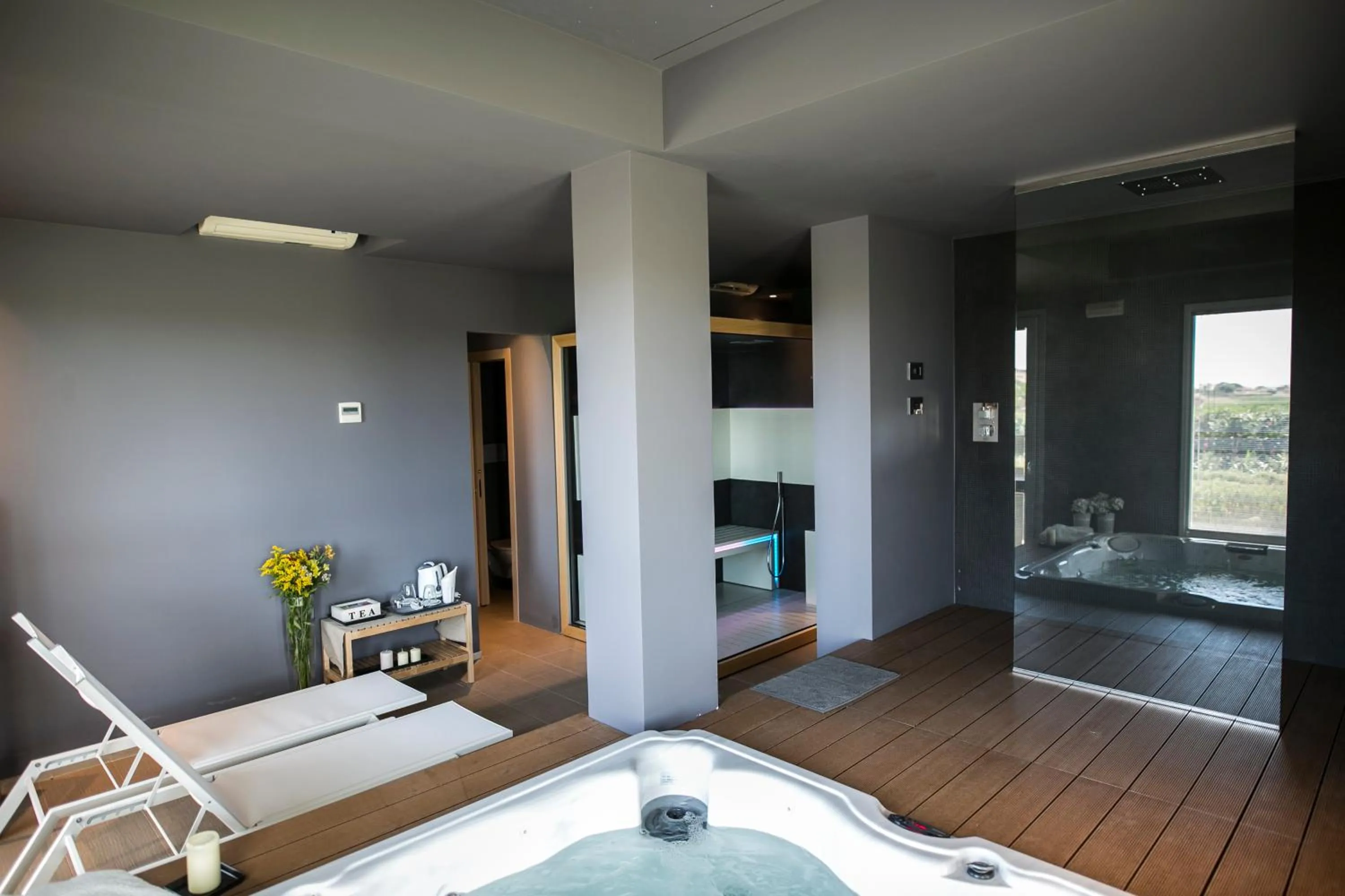 Hot Tub, Bed in Il Vigneto Resort