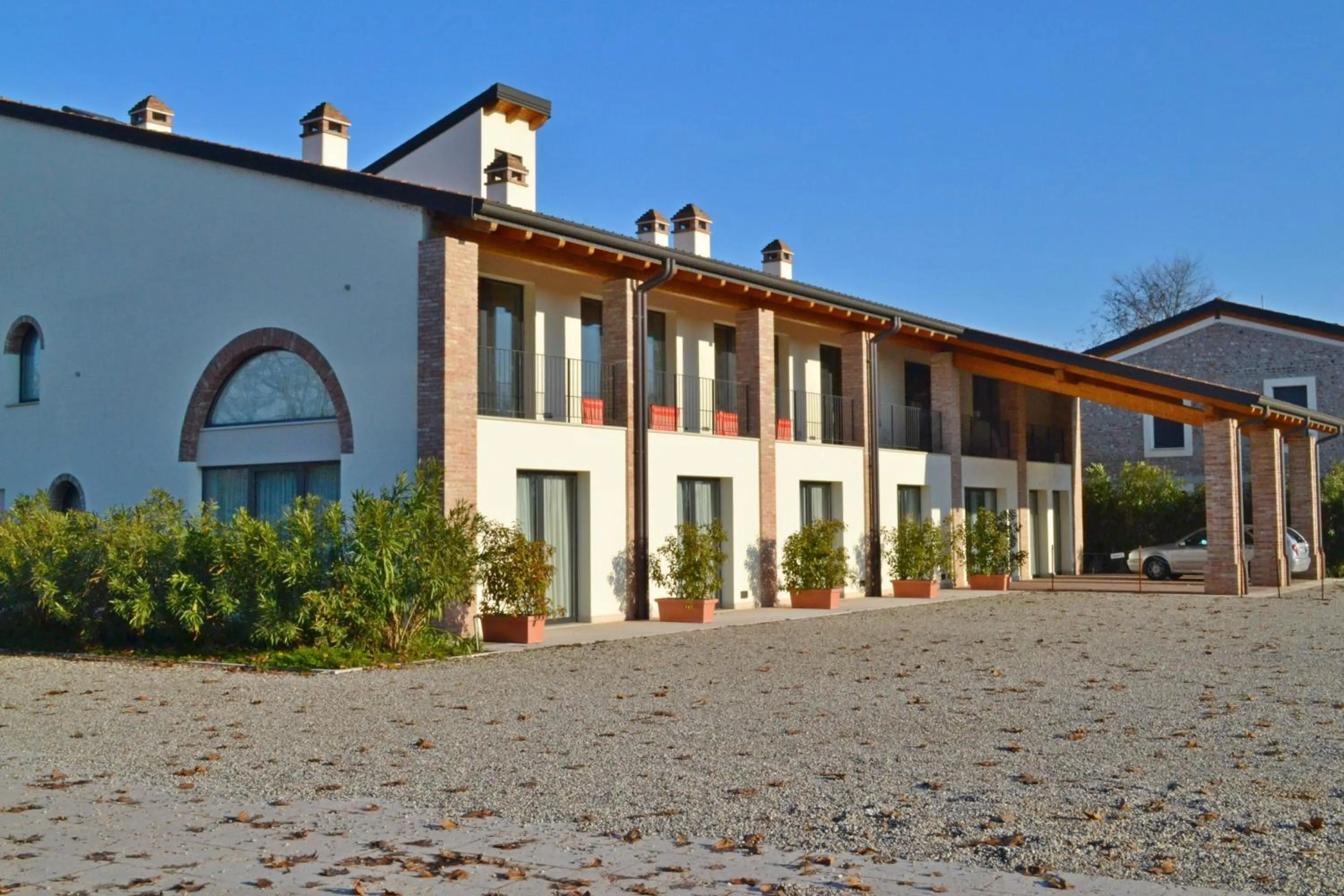 Property building in Corte Della Rocca Bassa