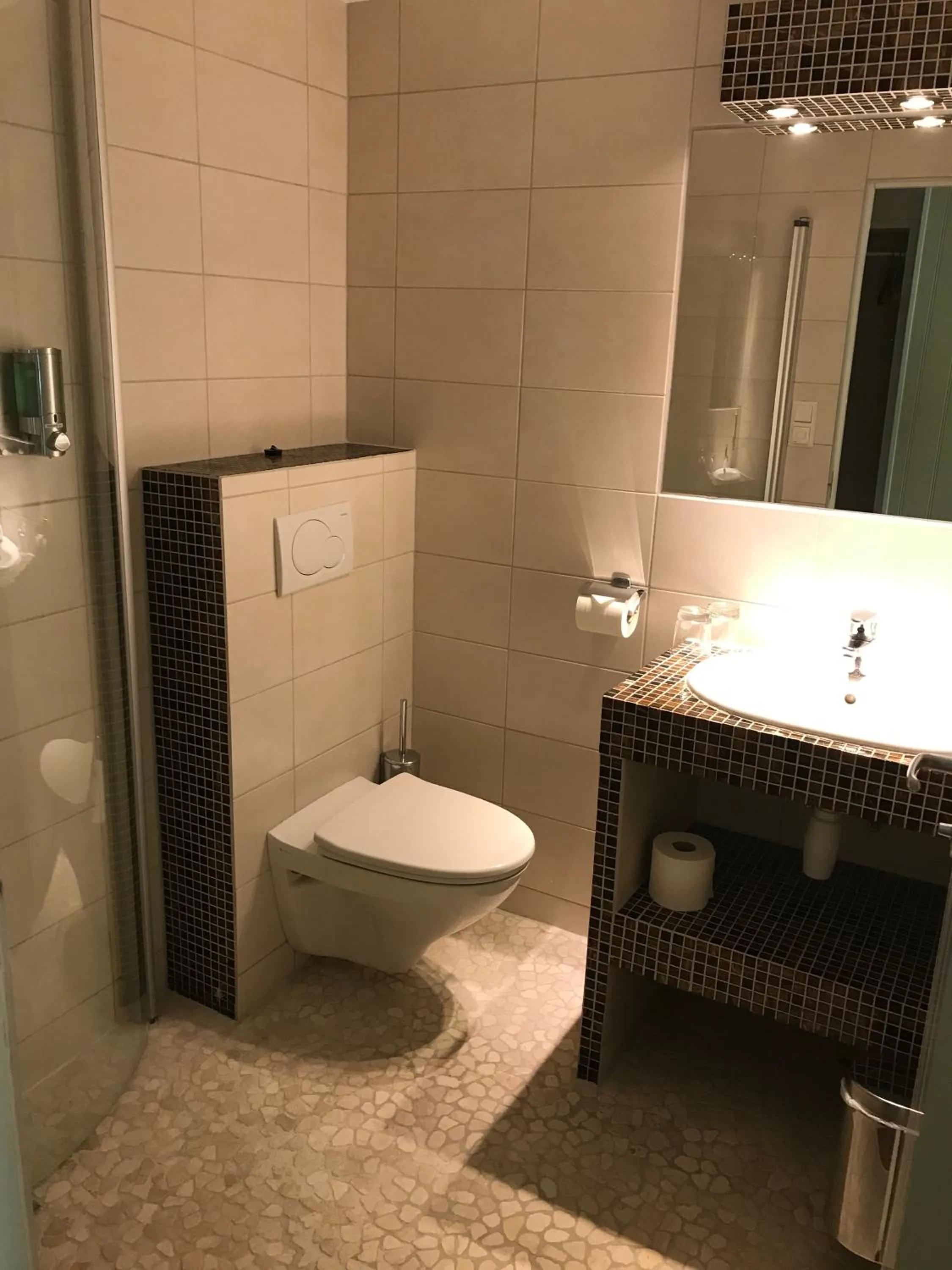 Bathroom in Arendal Herregaard Spa & Resort