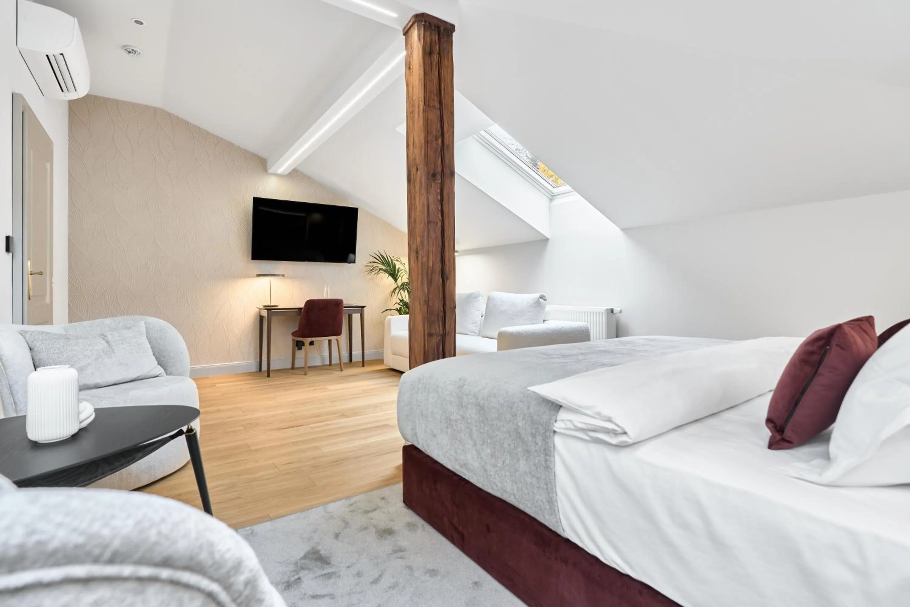 Bed in Villa Patriot Boutique Hotel